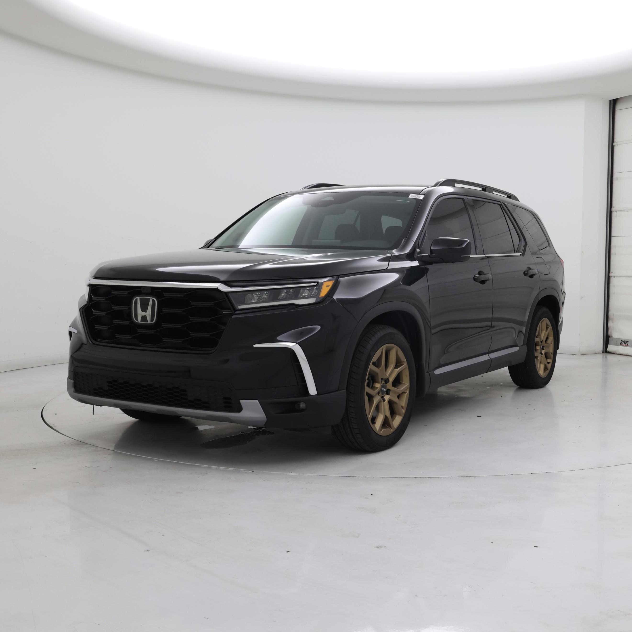 Thumbnail: 2023 Honda Pilot - 4