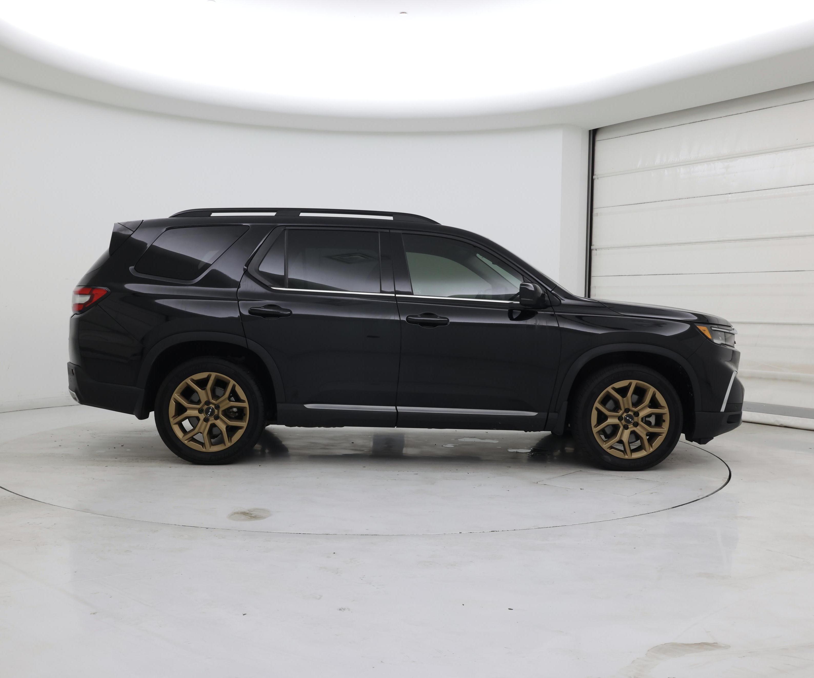 Thumbnail: 2023 Honda Pilot - 7
