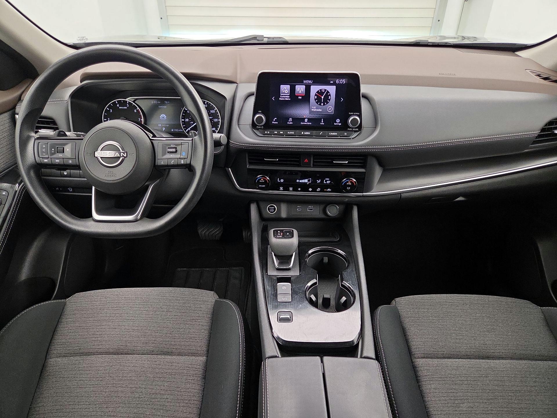 Thumbnail: 2023 Nissan Rogue - 9