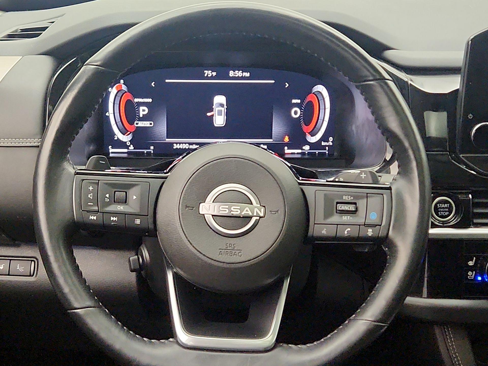 Thumbnail: 2023 Nissan Pathfinder - 10
