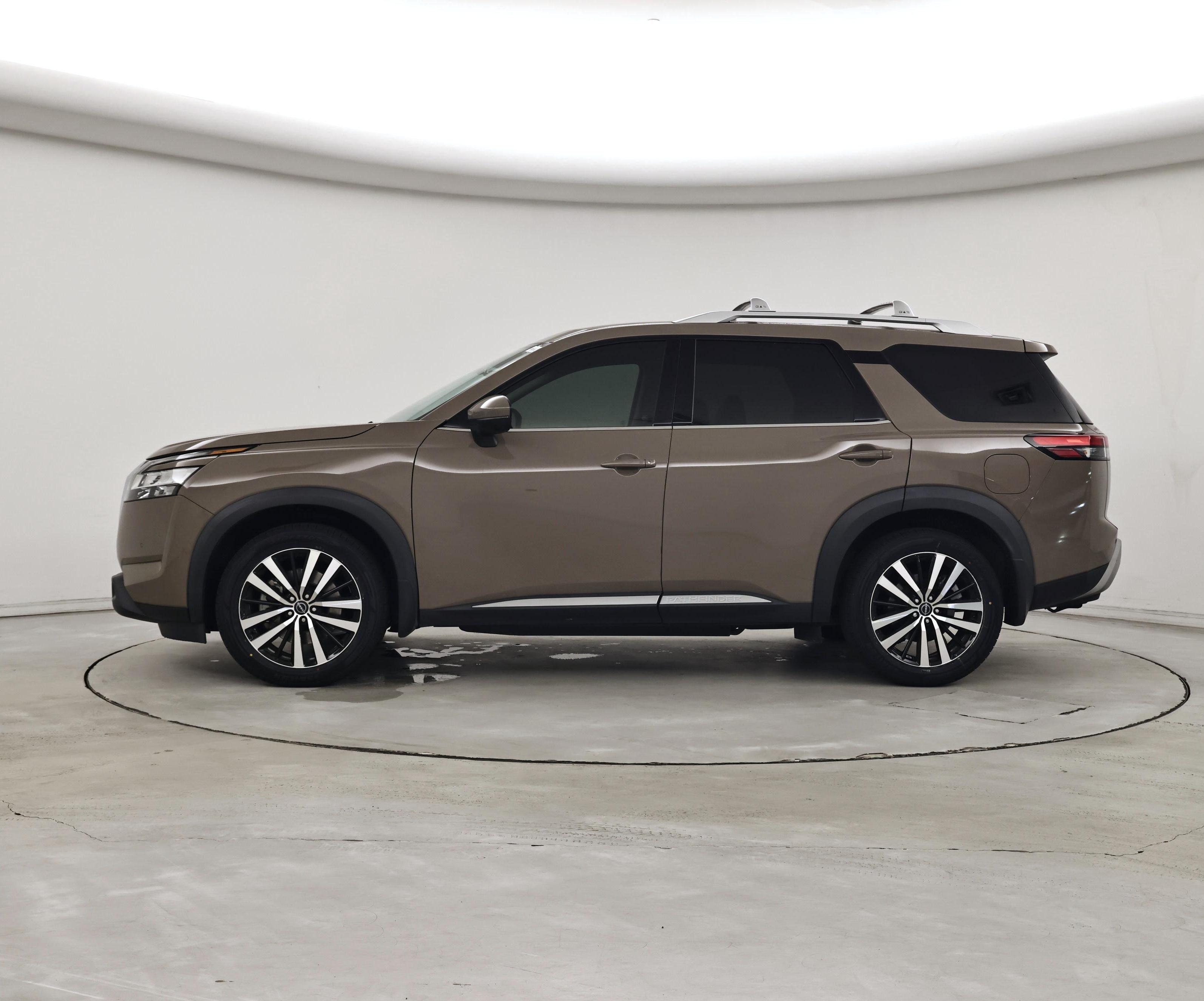 Thumbnail: 2023 Nissan Pathfinder - 3