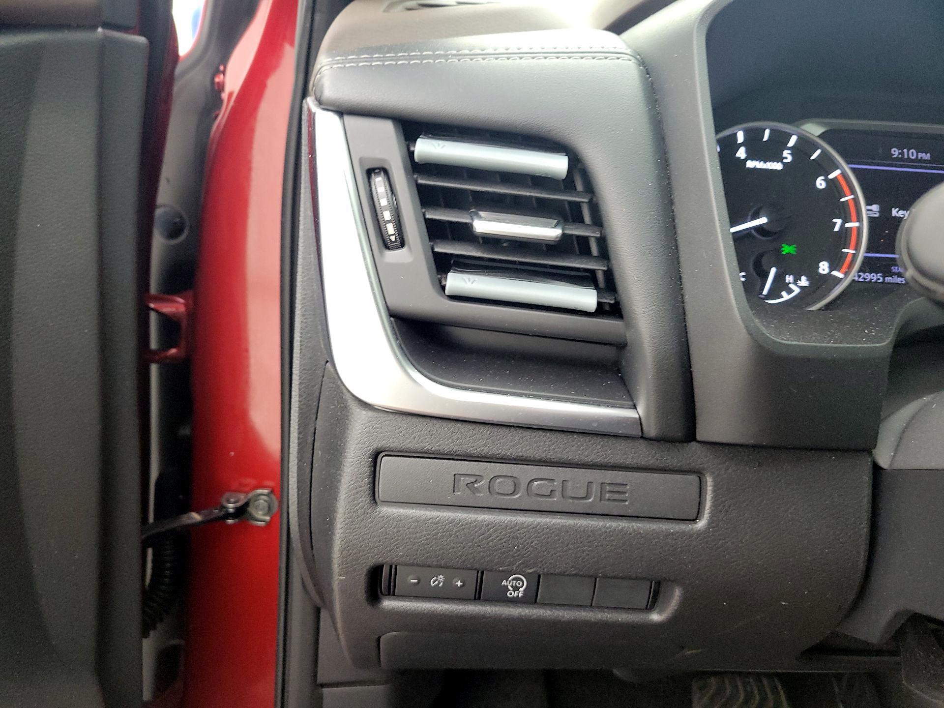 Thumbnail: 2023 Nissan Rogue - 13