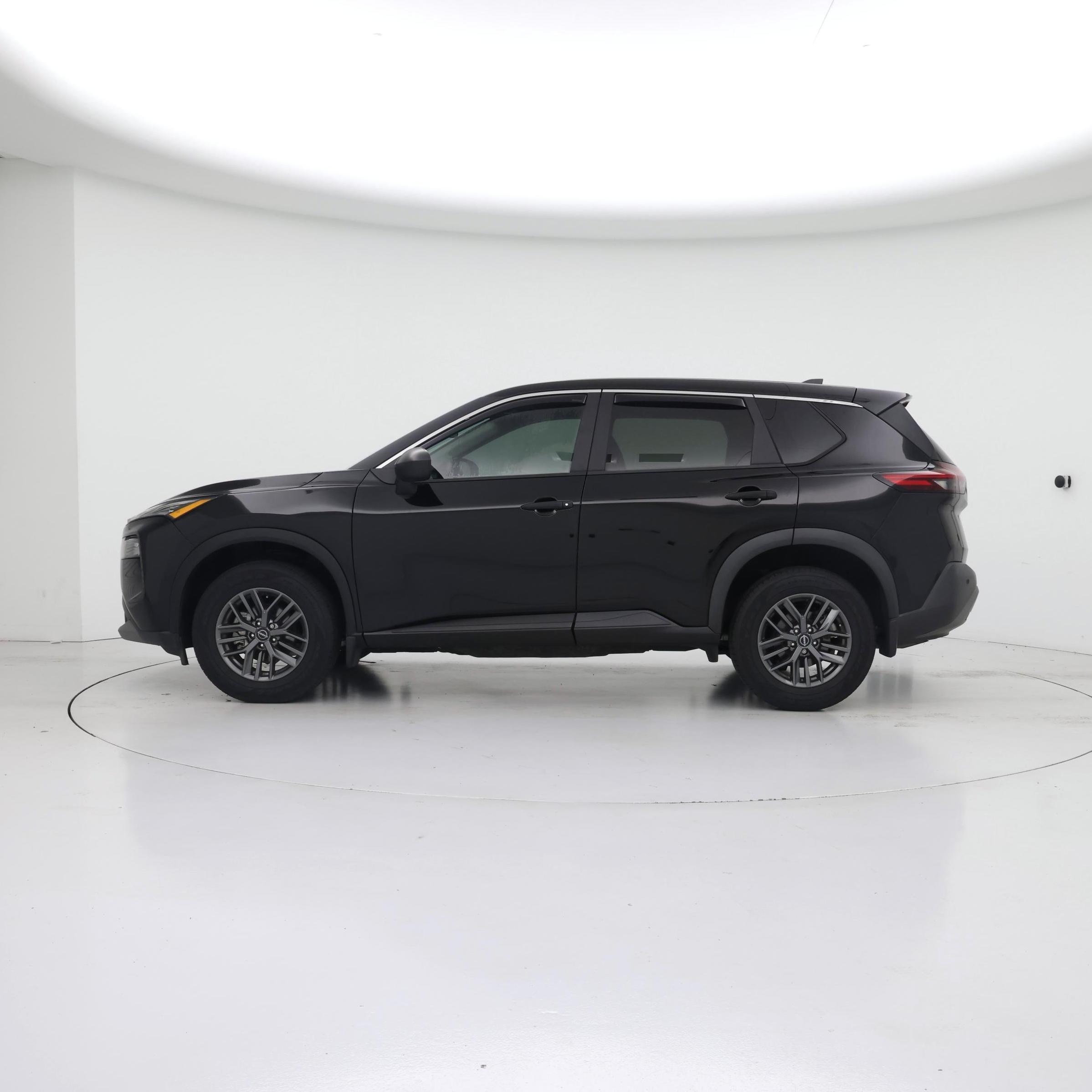 Thumbnail: 2023 Nissan Rogue - 3