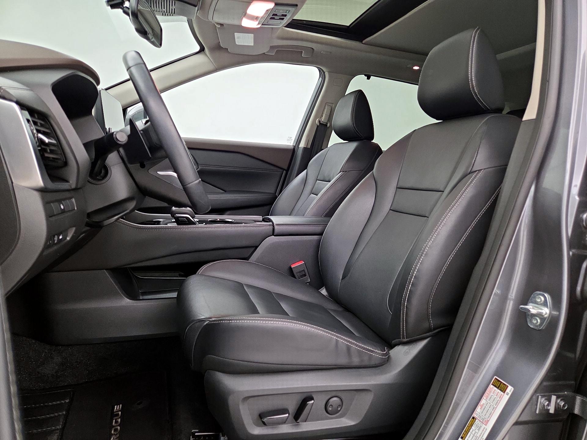 Thumbnail: 2023 Nissan Rogue - 11