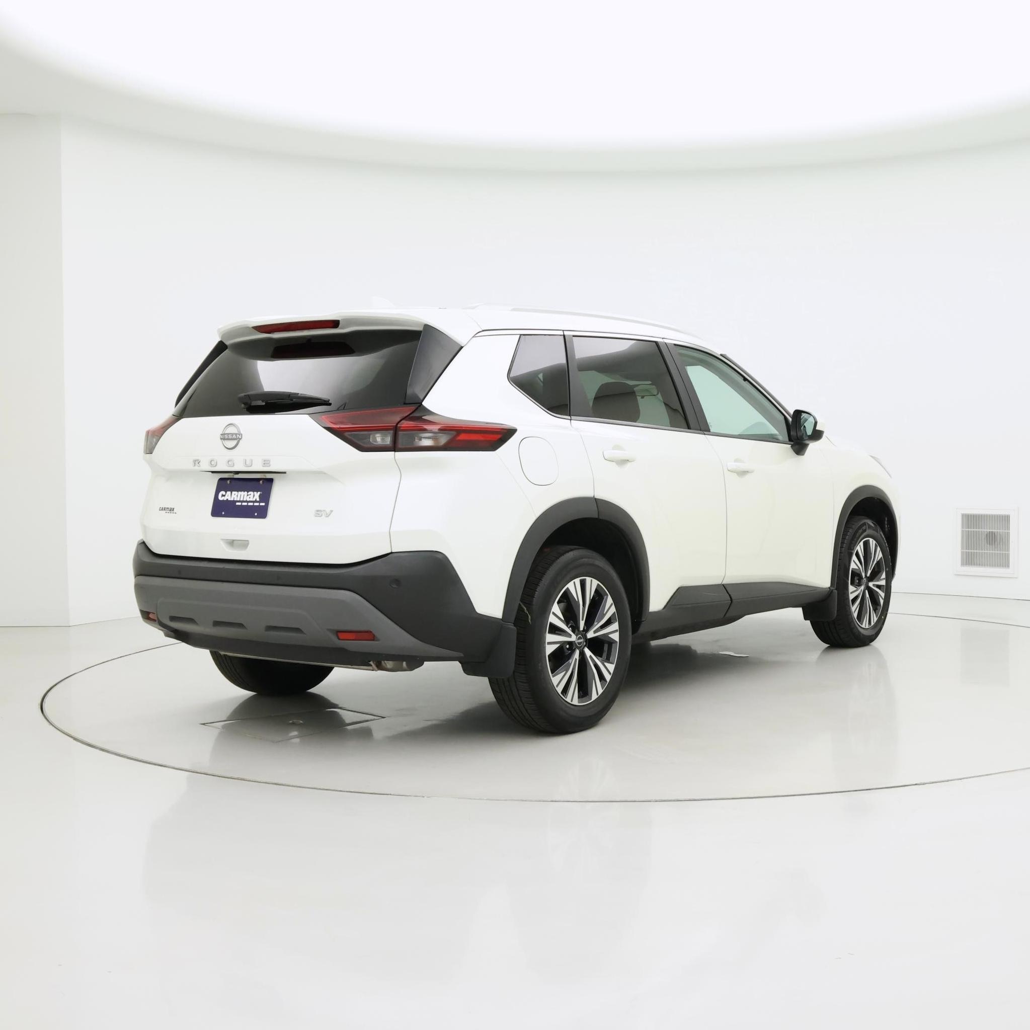 Thumbnail: 2023 Nissan Rogue - 8