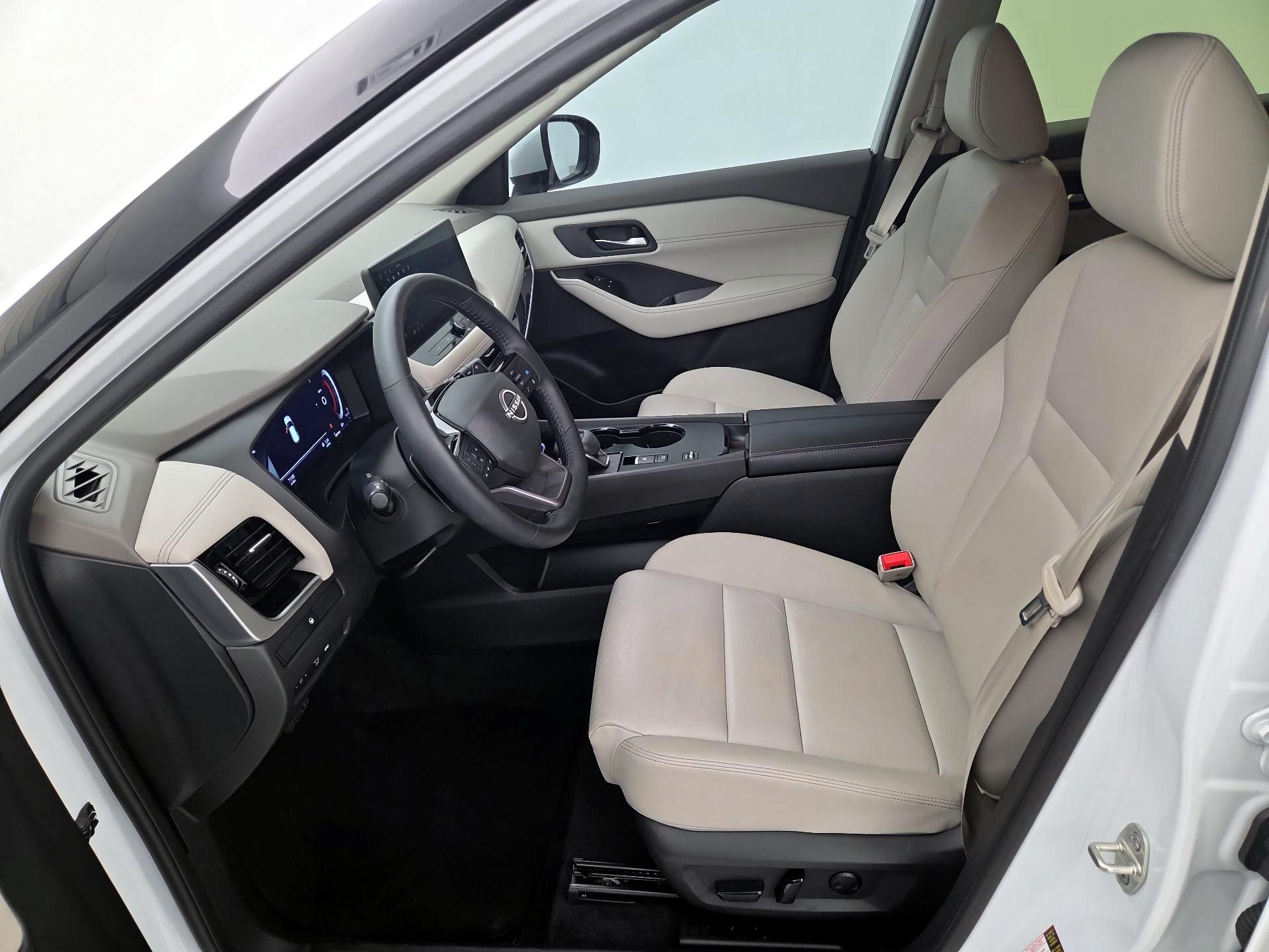Thumbnail: 2025 Nissan Rogue - 11