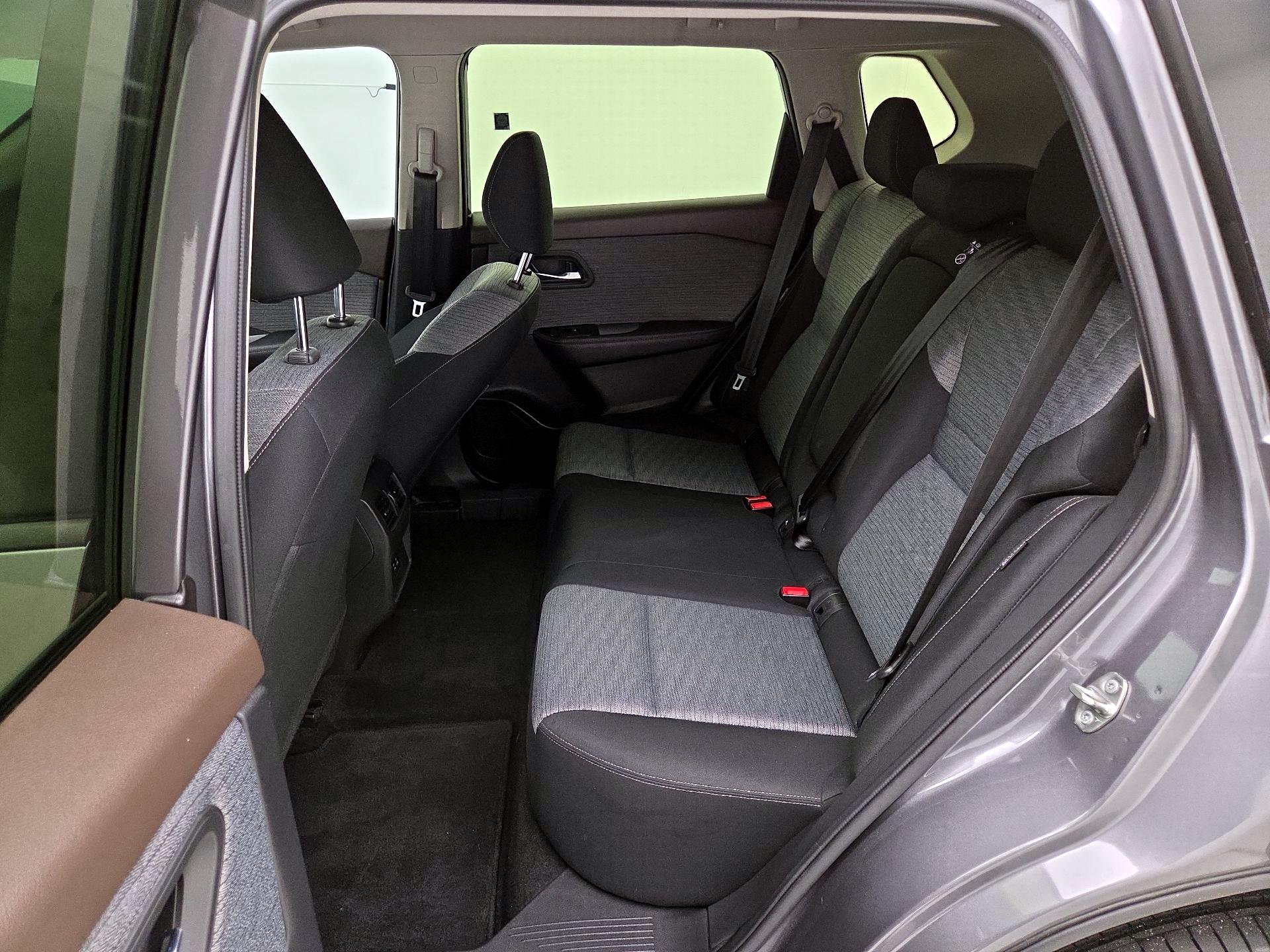 Thumbnail: 2023 Nissan Rogue - 19