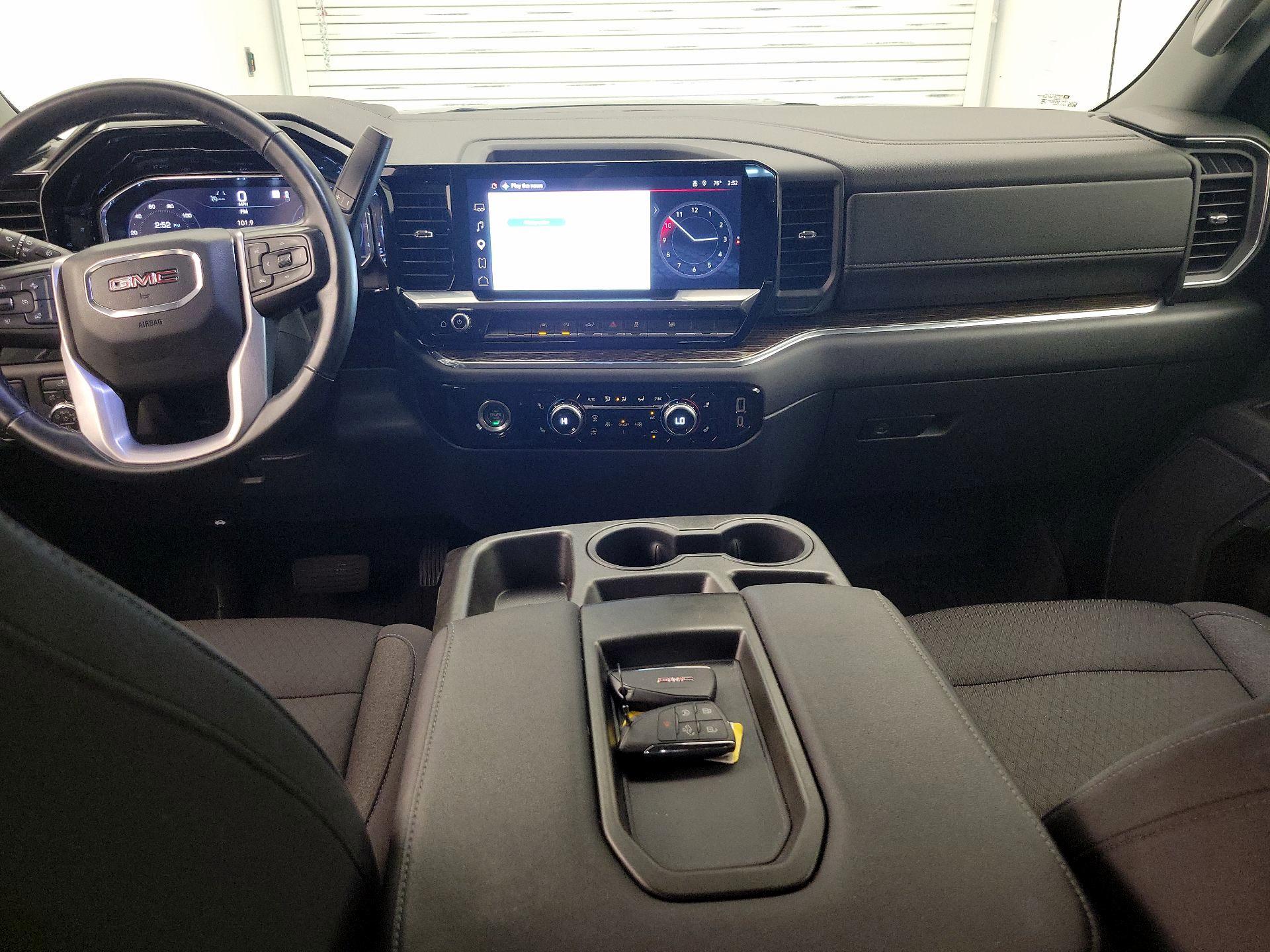 Thumbnail: 2023 GMC Sierra 1500 - 9
