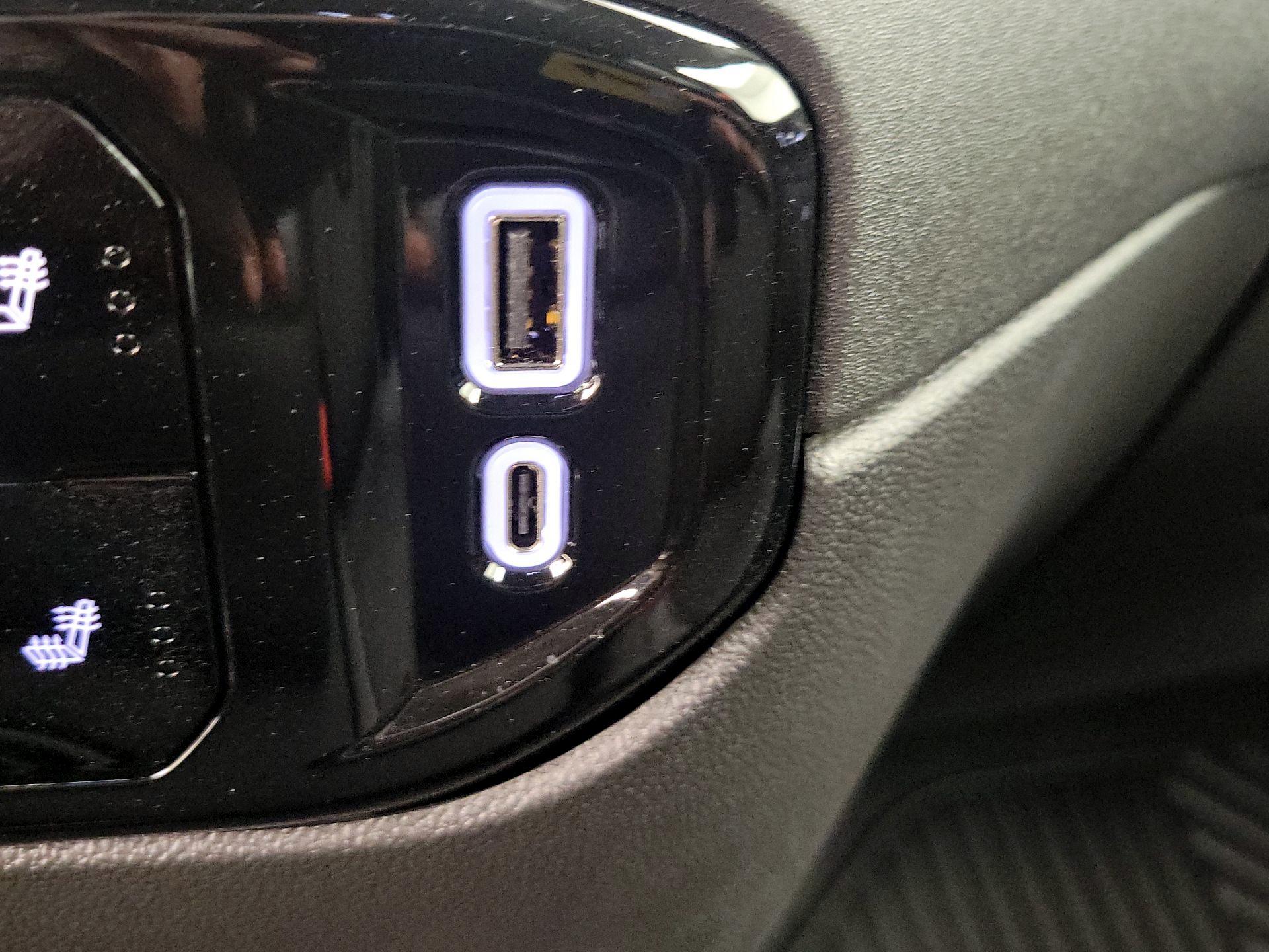 Thumbnail: 2026 GMC Sierra 1500 - 18