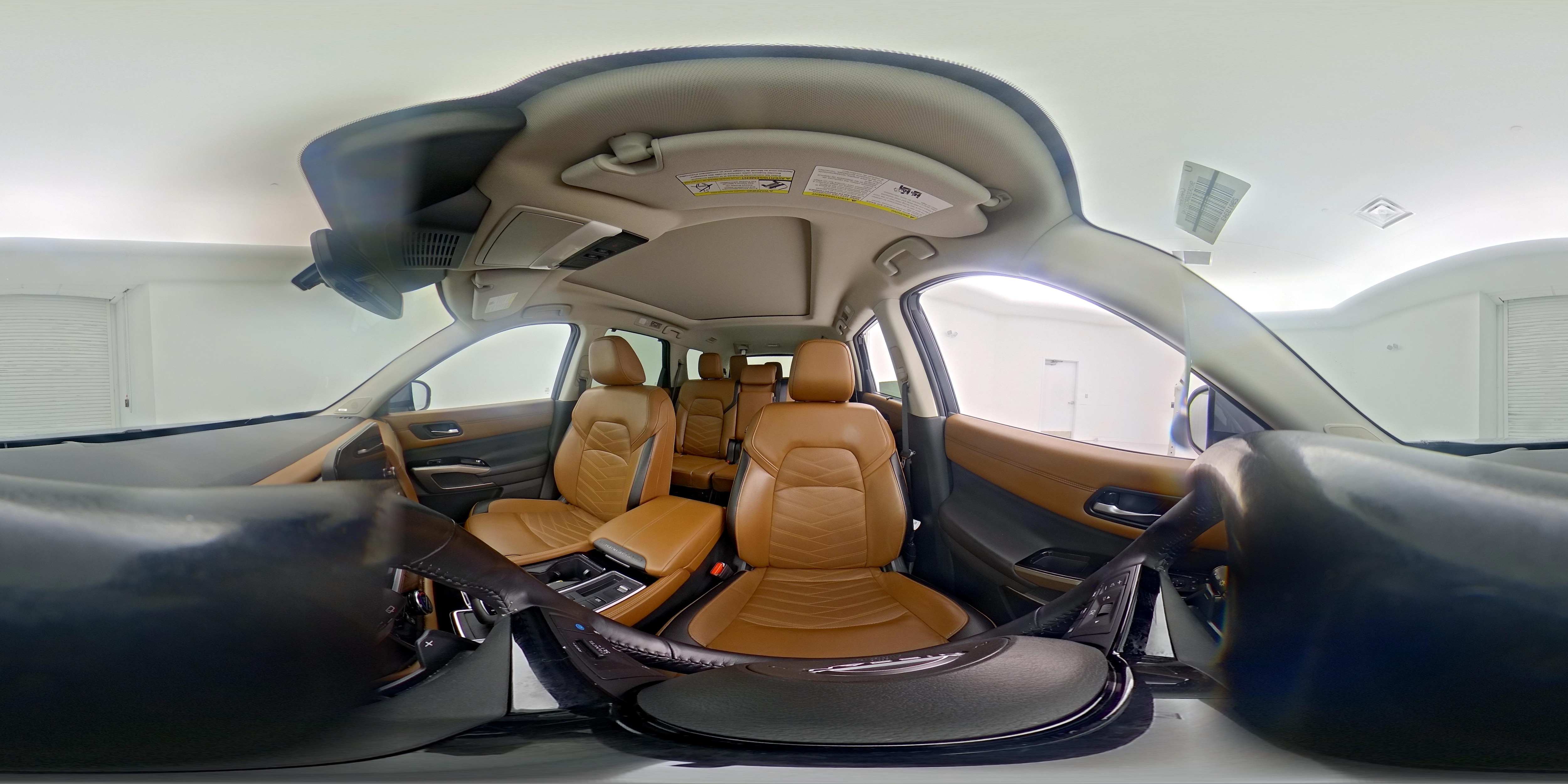 2024 Nissan Pathfinder Platinum - Photo 29