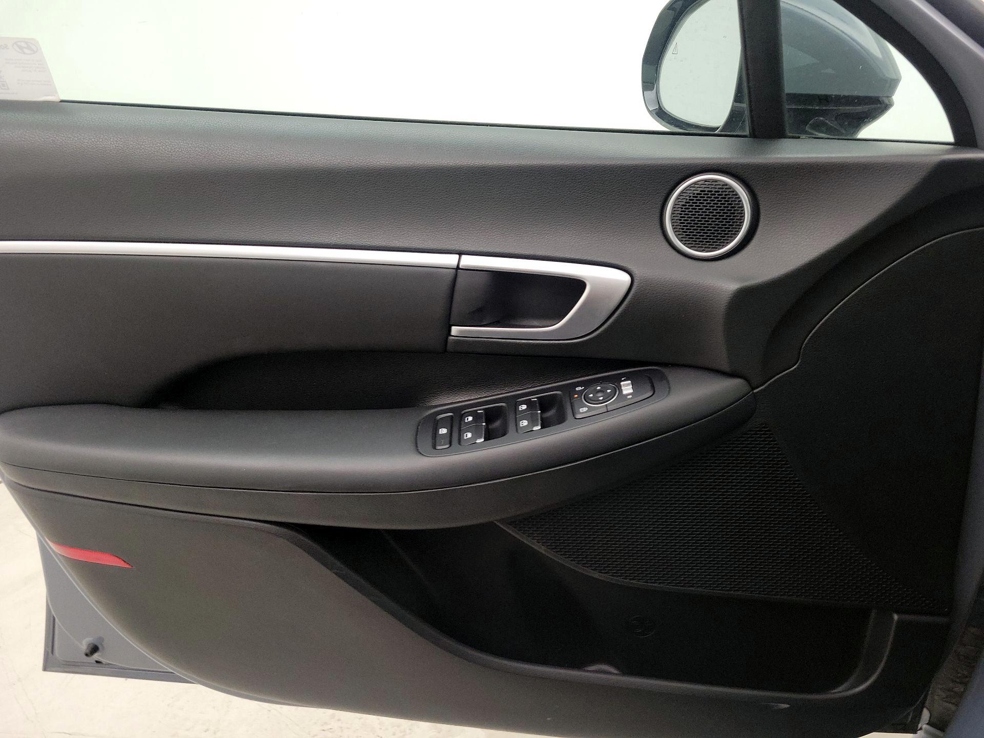 Thumbnail: 2025 Hyundai Sonata - 12