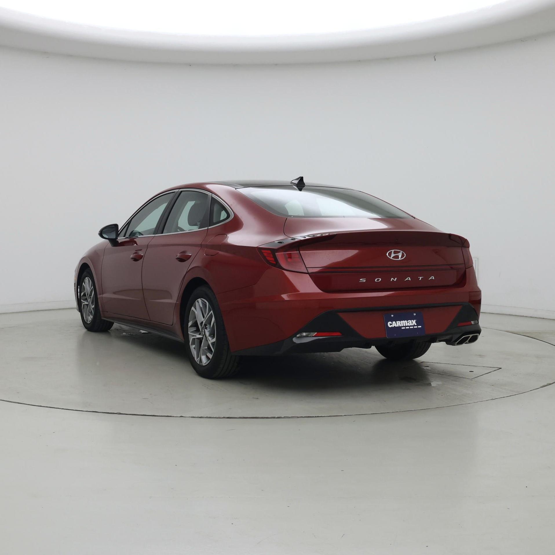 Thumbnail: 2023 Hyundai Sonata - 2