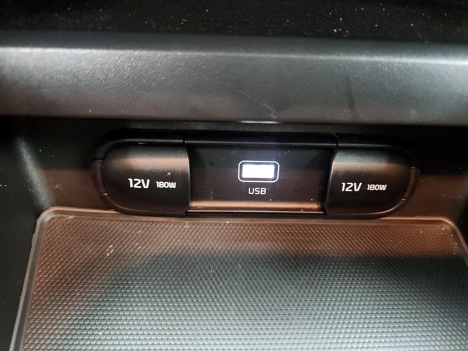 Thumbnail: 2025 Kia Soul - 18