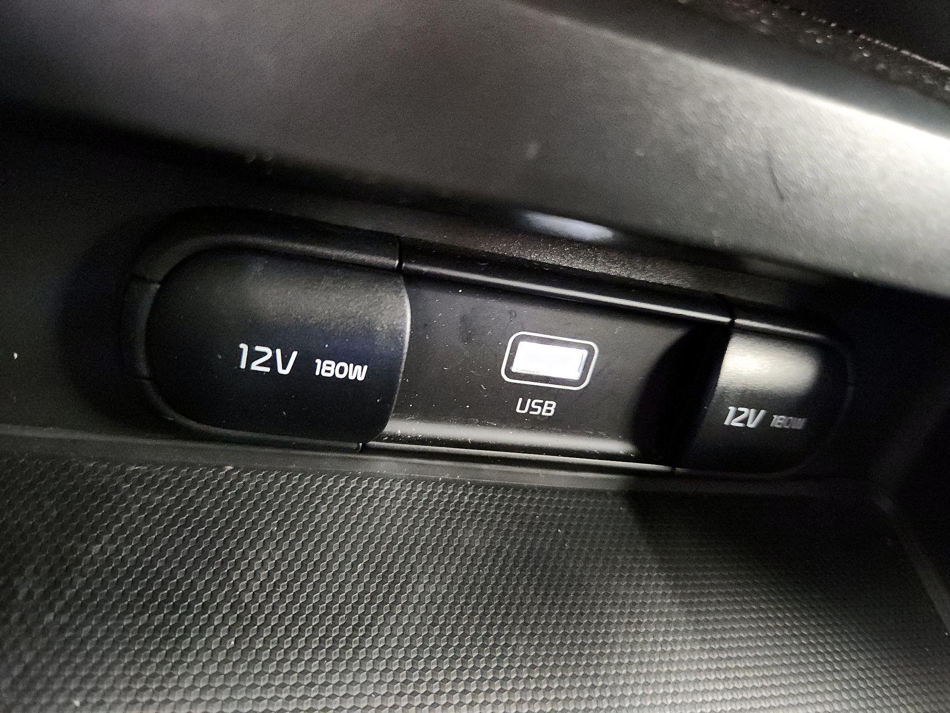 Thumbnail: 2025 Kia Soul - 18
