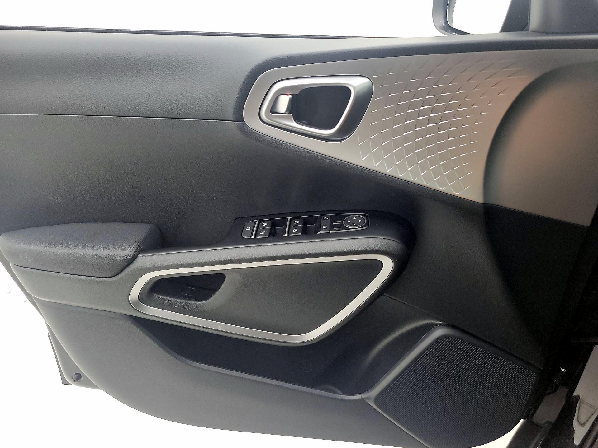 Thumbnail: 2025 Kia Soul - 12