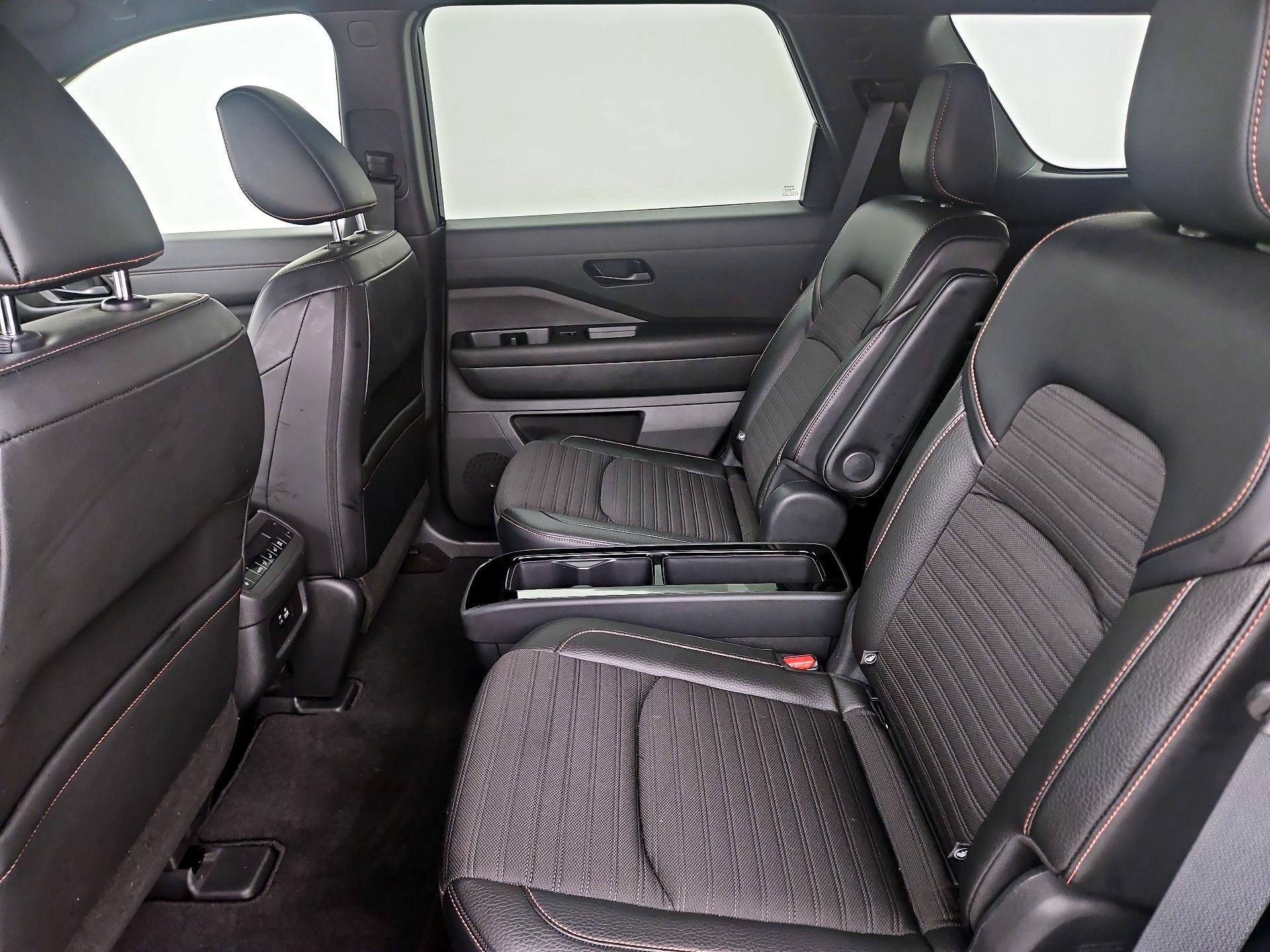 Thumbnail: 2024 Nissan Pathfinder - 19