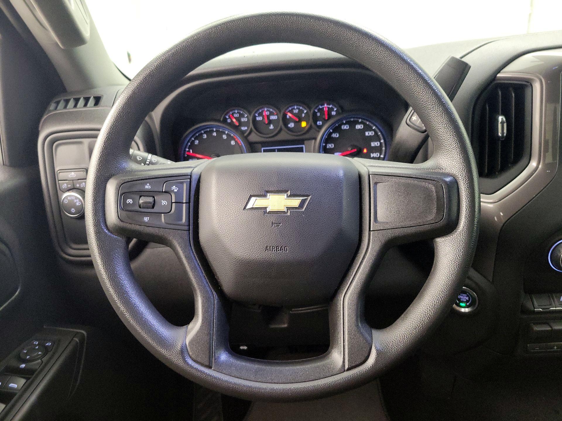 Thumbnail: 2023 Chevrolet Silverado 1500 - 10