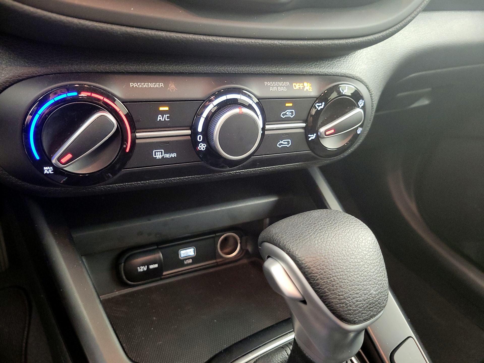 Thumbnail: 2025 Kia Soul - 16