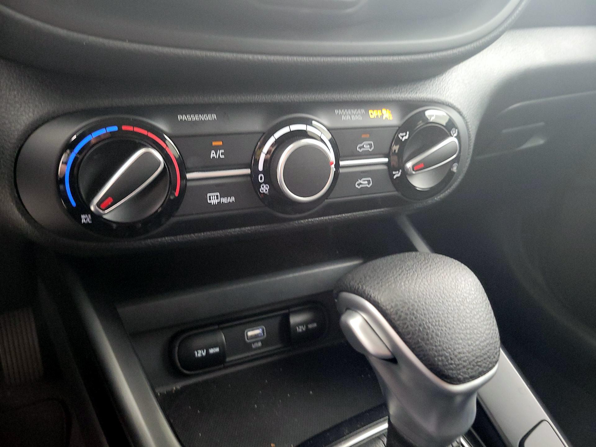 Thumbnail: 2025 Kia Soul - 16