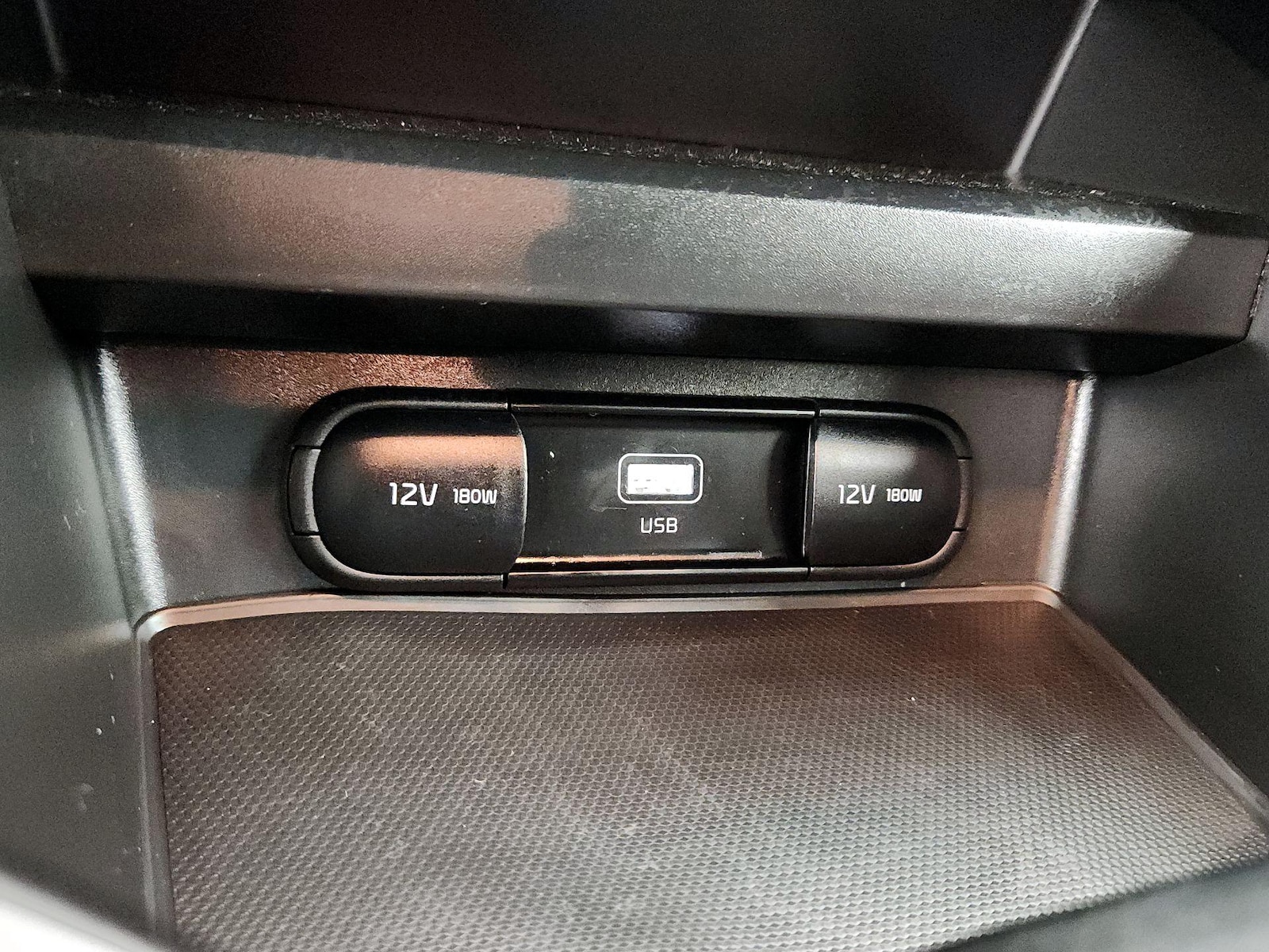 2025 Kia Soul LX - Photo 19