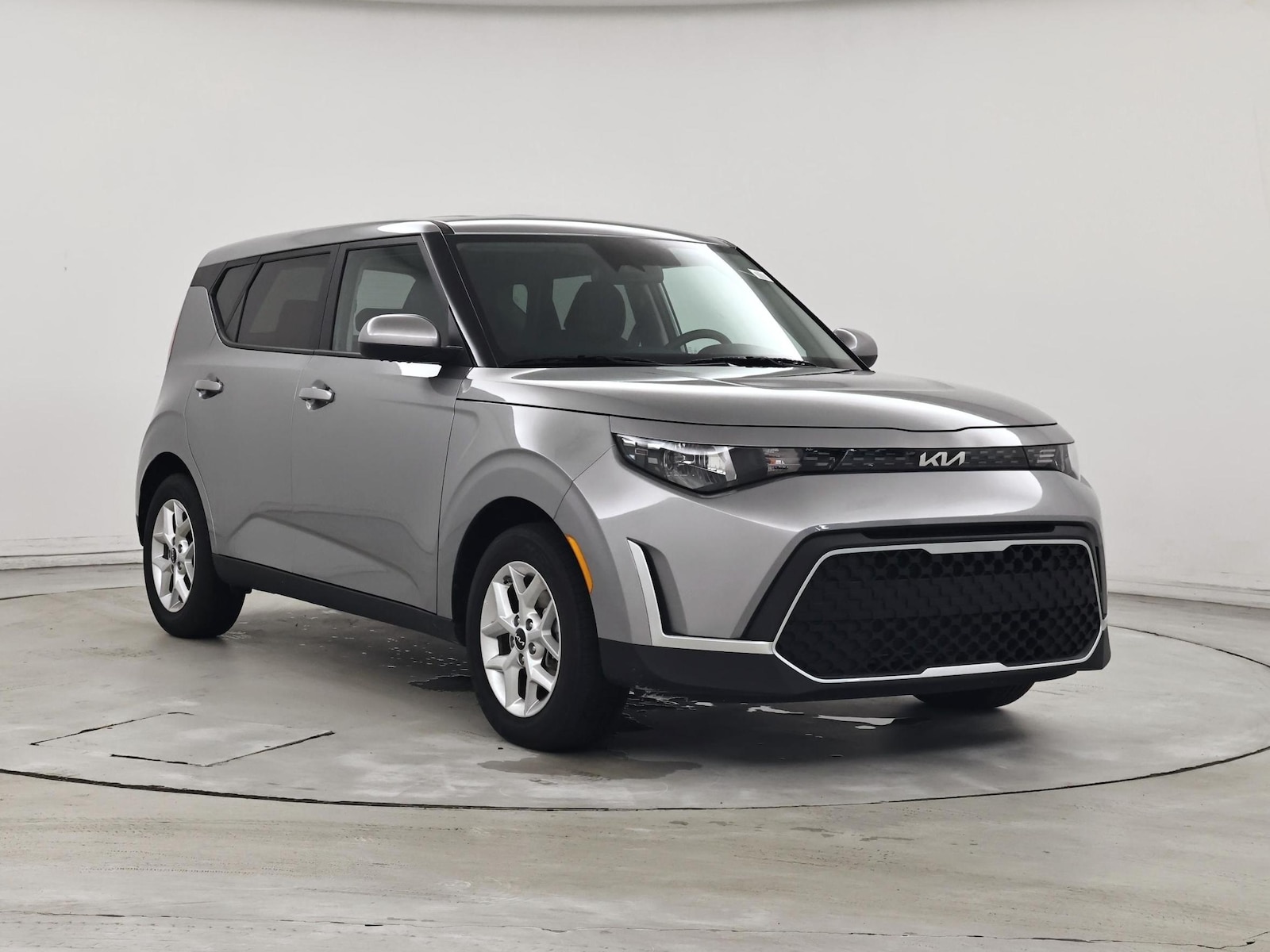 2025 Kia Soul LX - Photo 2