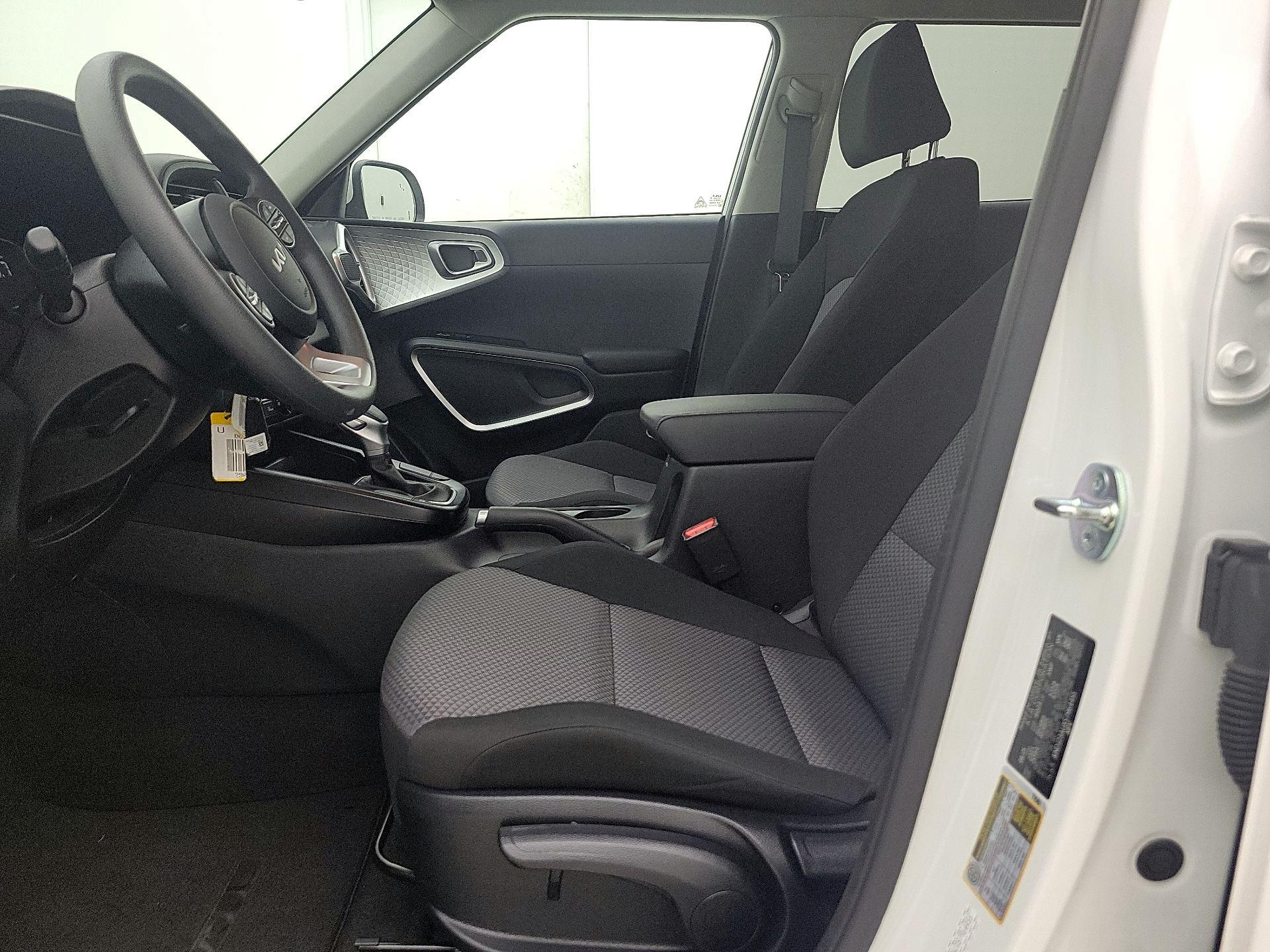 Thumbnail: 2025 Kia Soul - 11