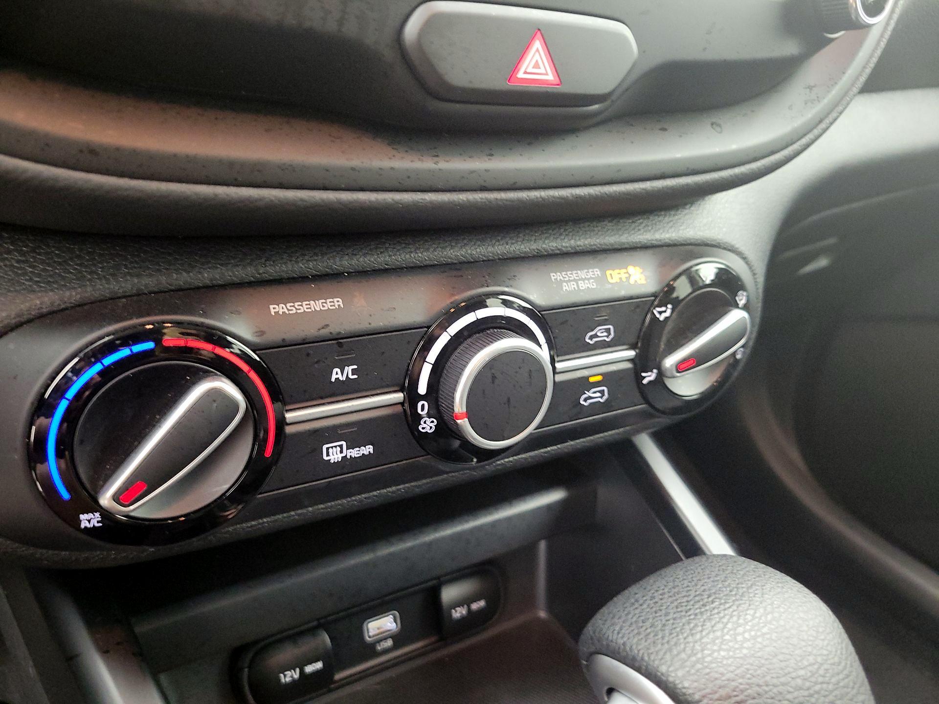 Thumbnail: 2025 Kia Soul - 16