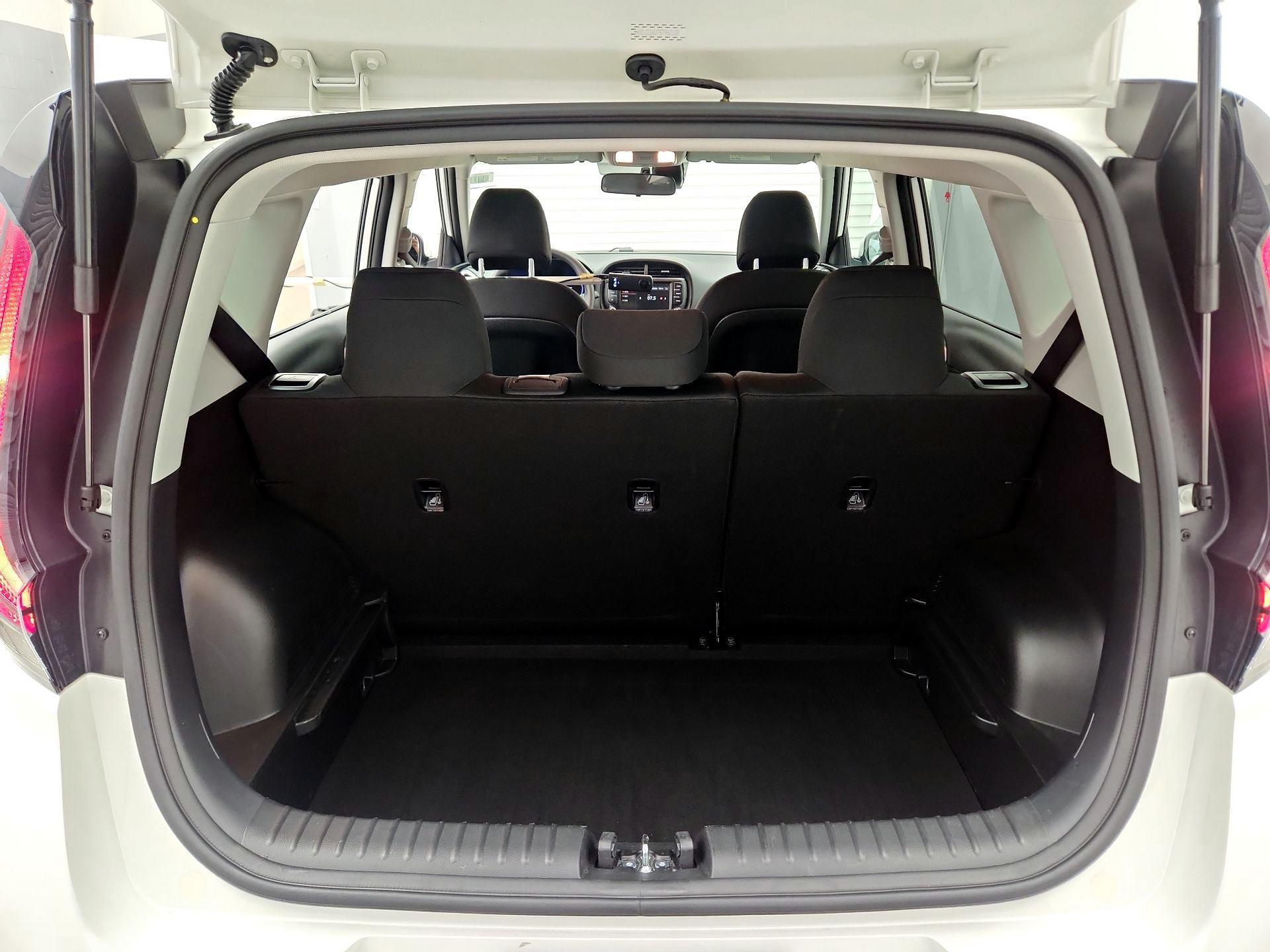 Thumbnail: 2025 Kia Soul - 20