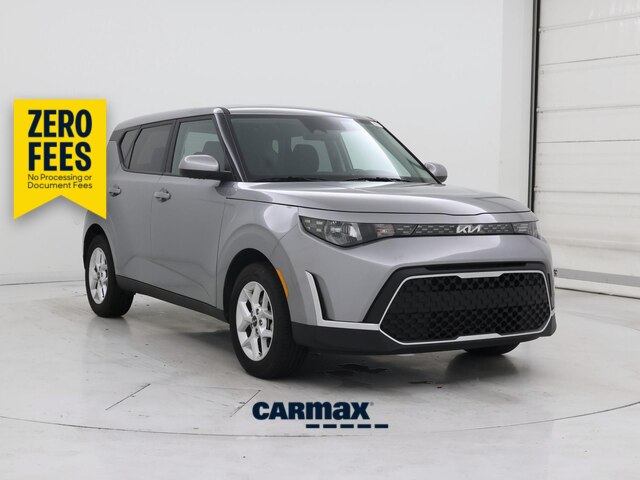 Gray 2025 Kia Soul SUV / Crossover Front-Wheel Drive Automatic