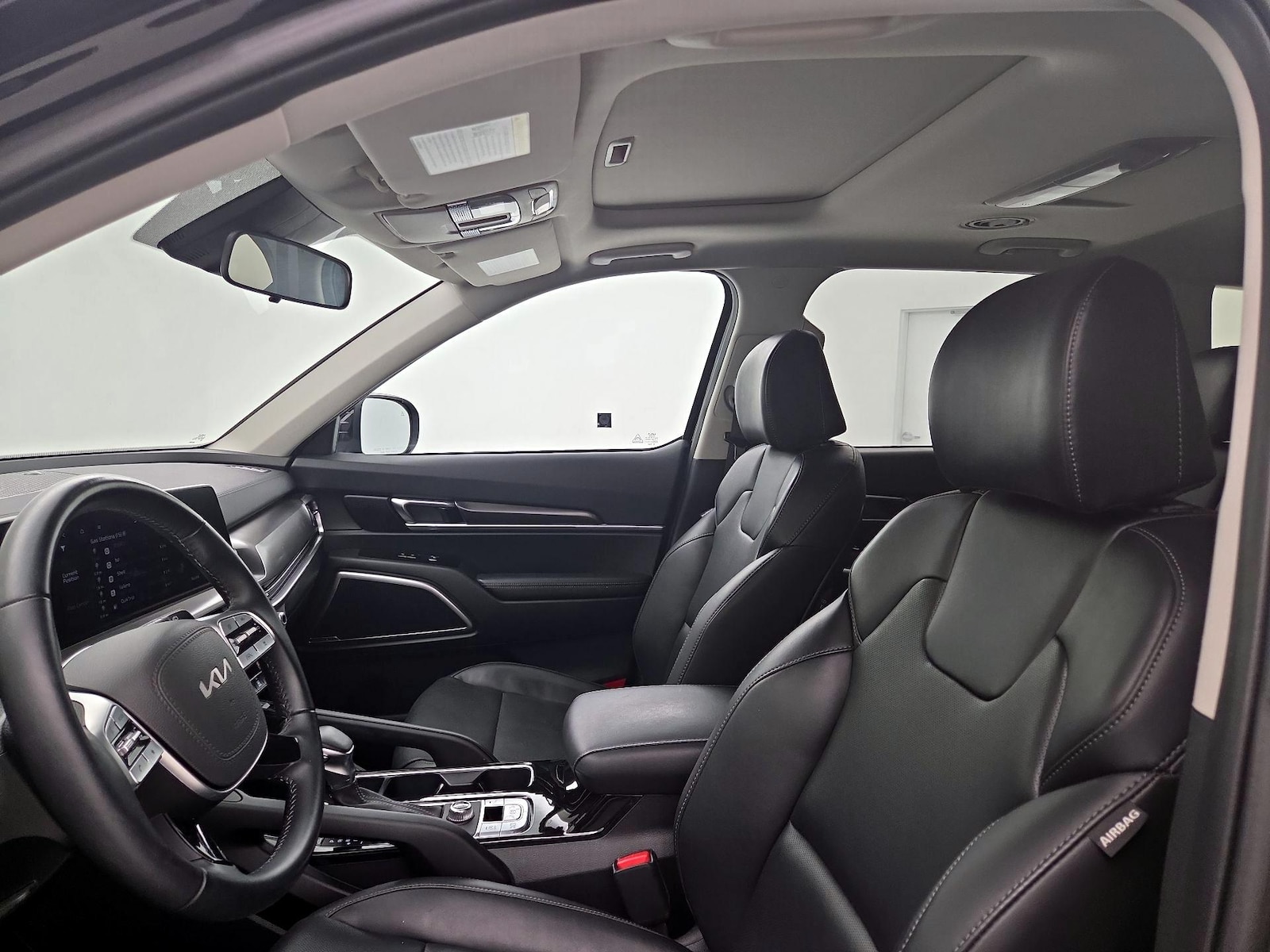 2025 Kia Telluride S - Photo 21