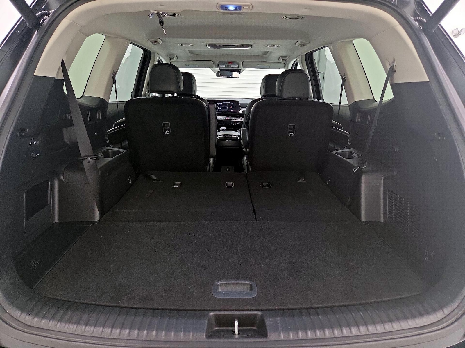 2025 Kia Telluride S - Photo 25