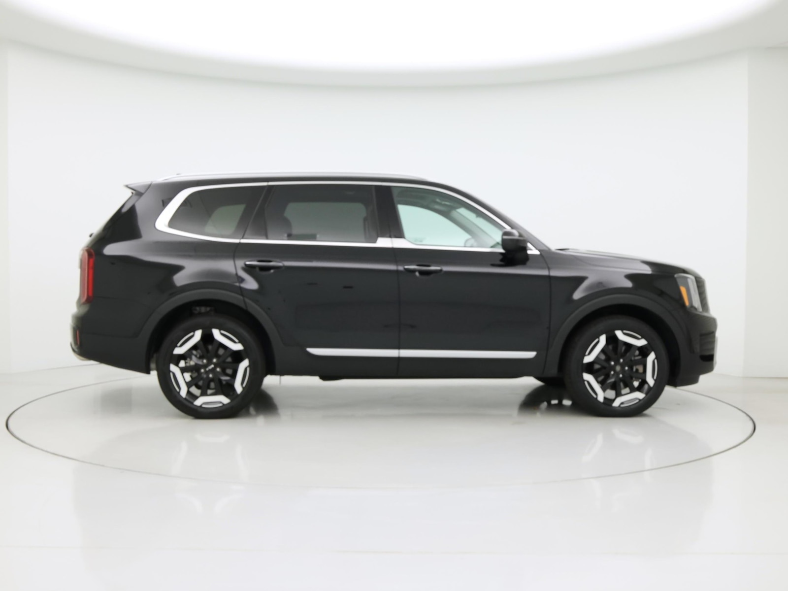 2025 Kia Telluride S - Photo 8