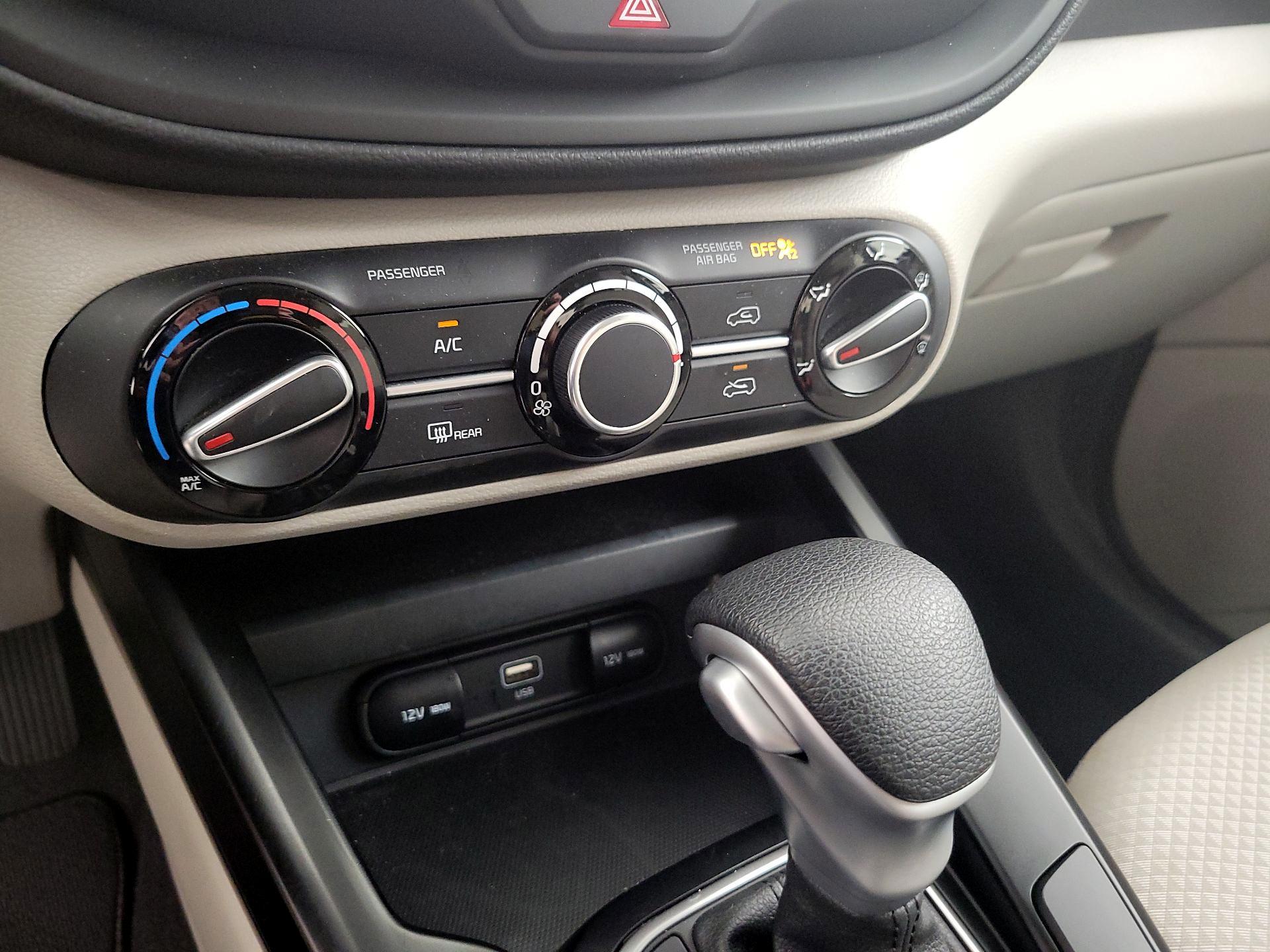 Thumbnail: 2025 Kia Soul - 16