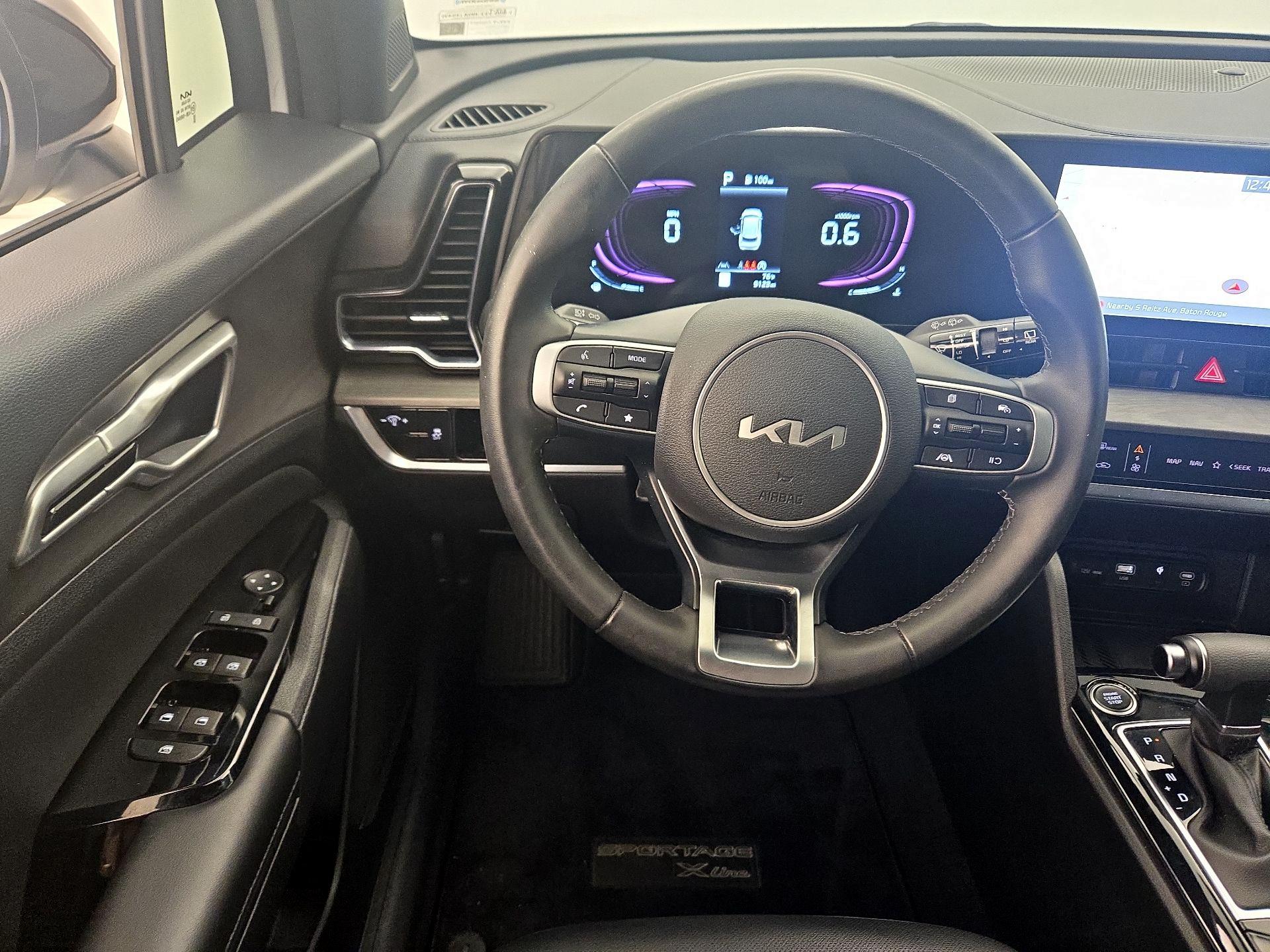 Thumbnail: 2023 Kia Sportage - 10
