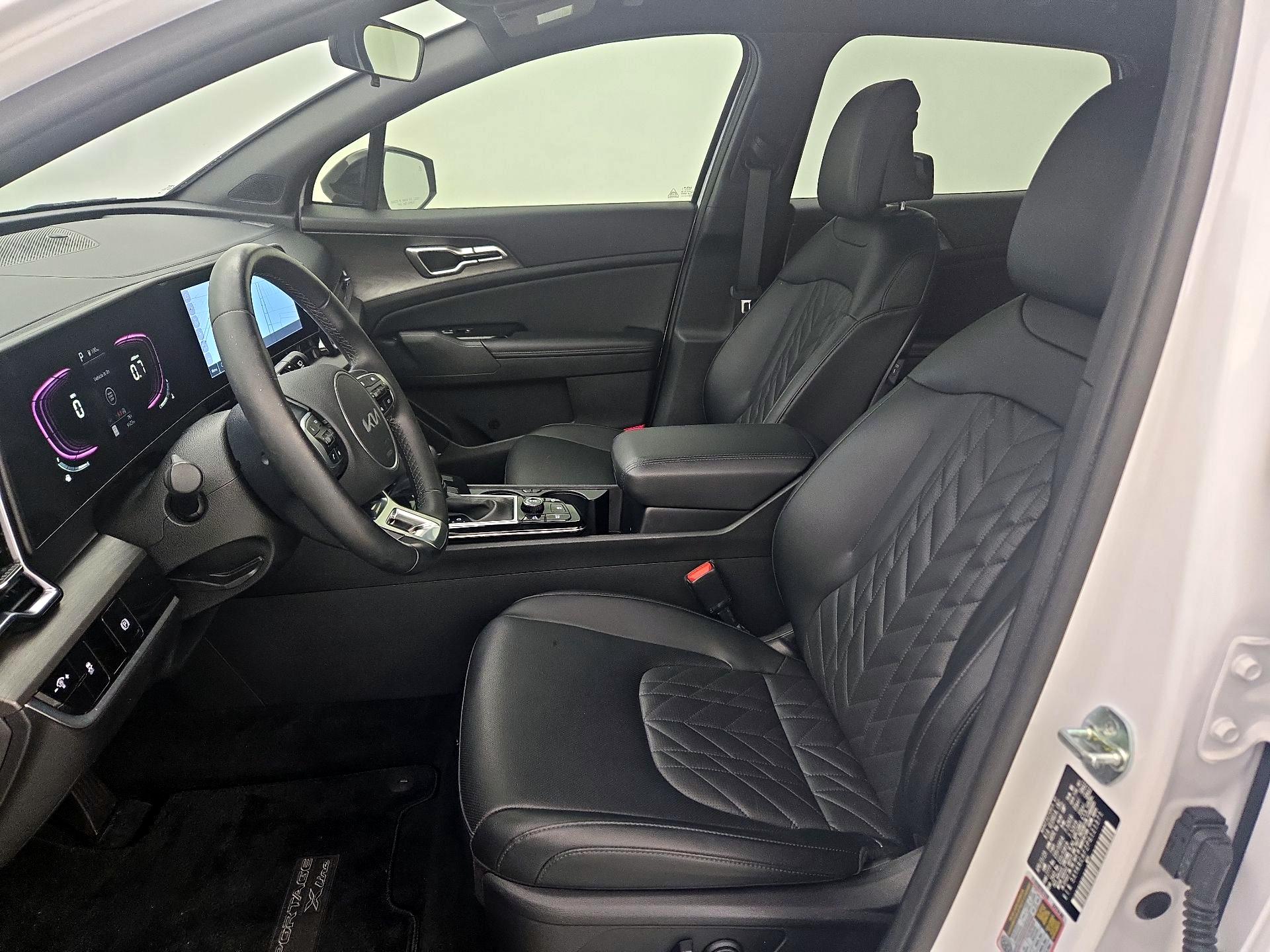 Thumbnail: 2023 Kia Sportage - 11