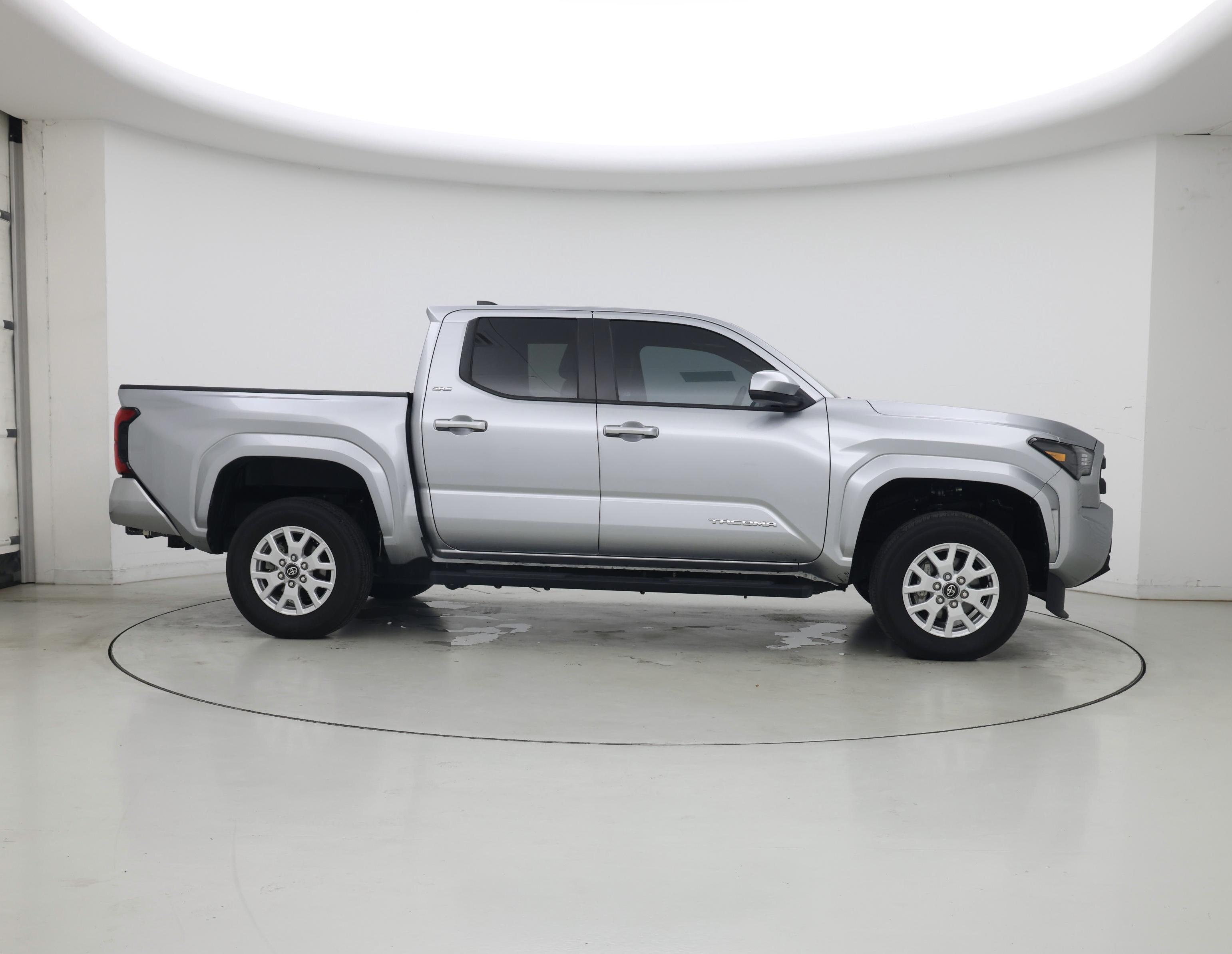 Thumbnail: 2024 Toyota Tacoma - 7