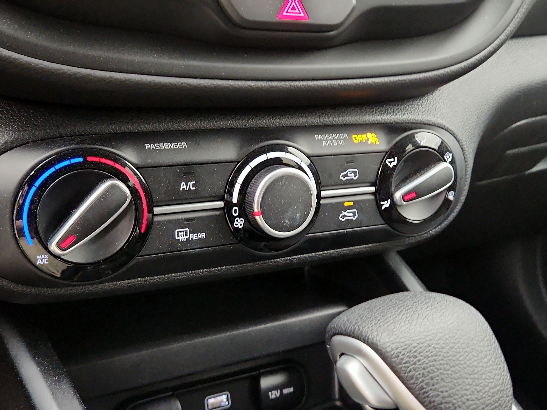 Thumbnail: 2025 Kia Soul - 16