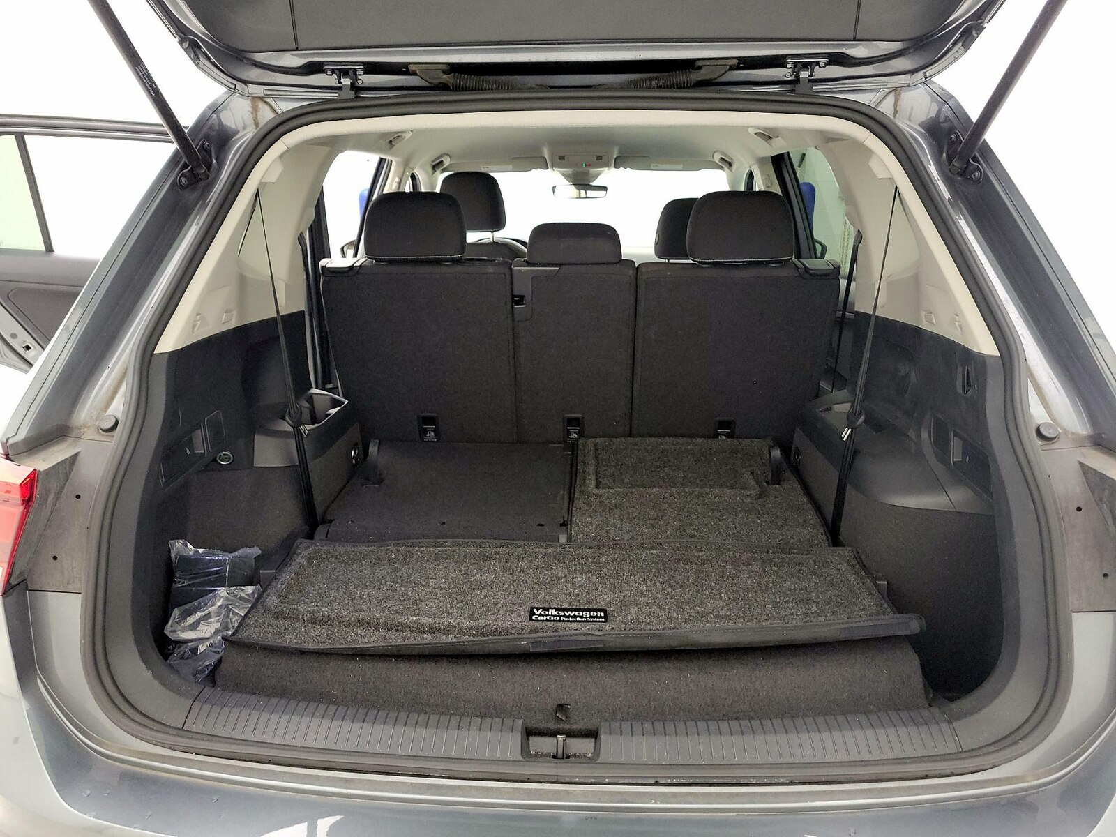 2024 Volkswagen Tiguan S - Photo 23