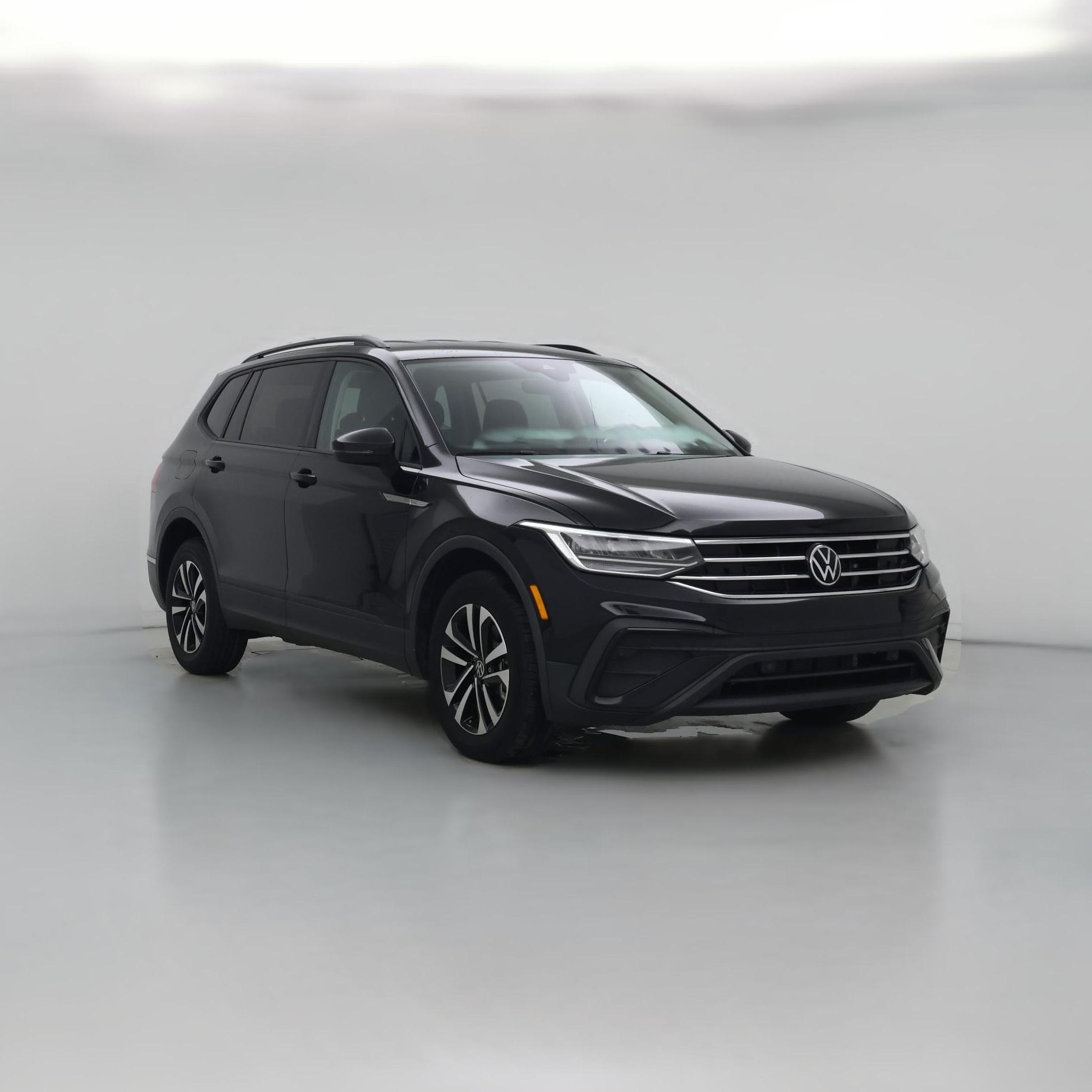 Thumbnail: 2023 Volkswagen Tiguan - 1