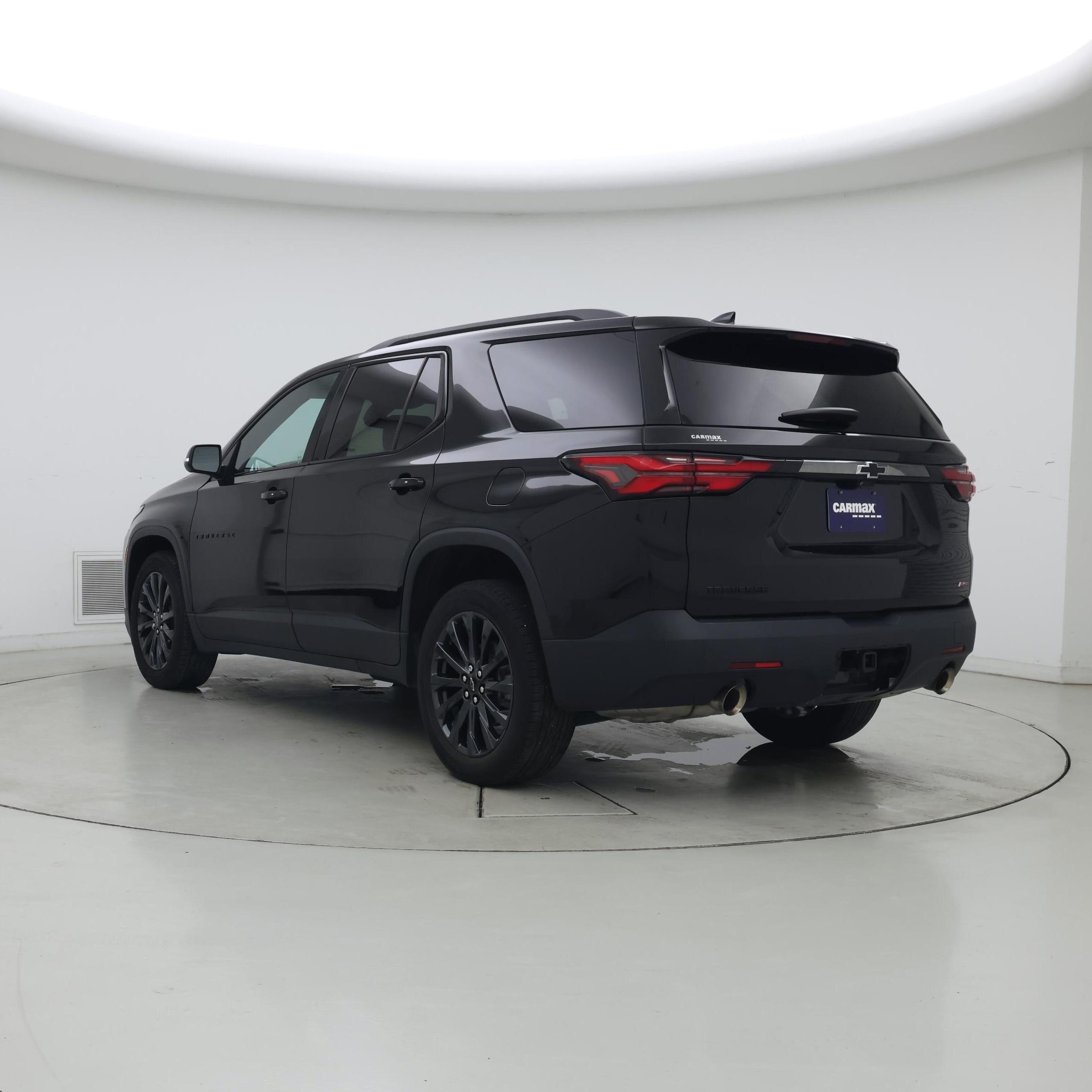 Thumbnail: 2023 Chevrolet Traverse - 2