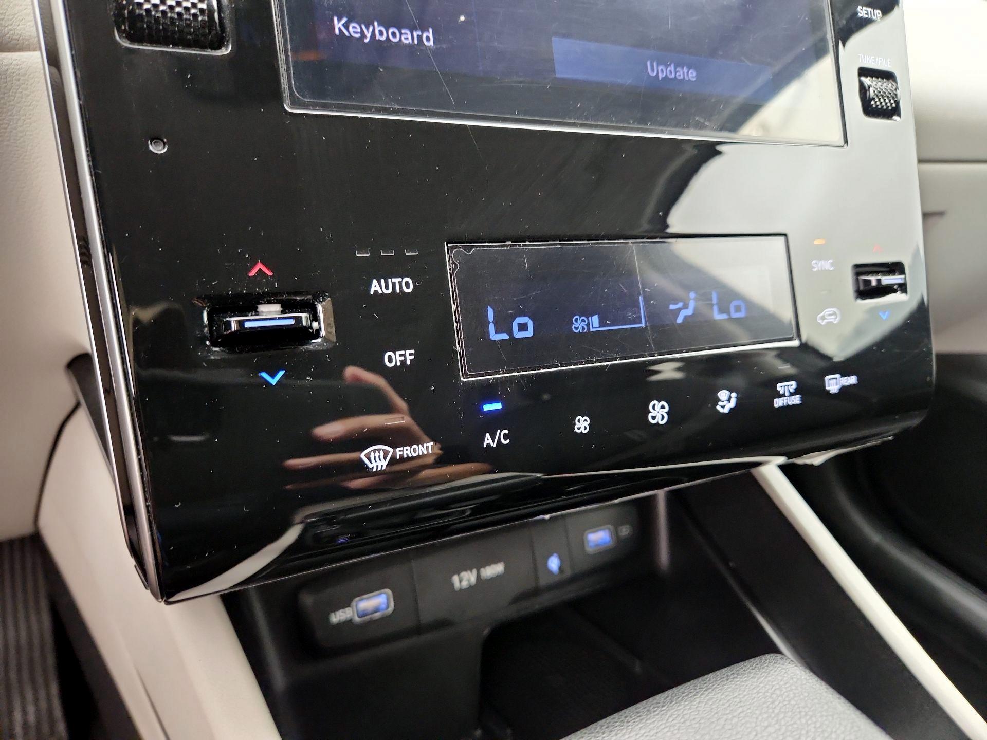 Thumbnail: 2024 Hyundai Tucson - 16