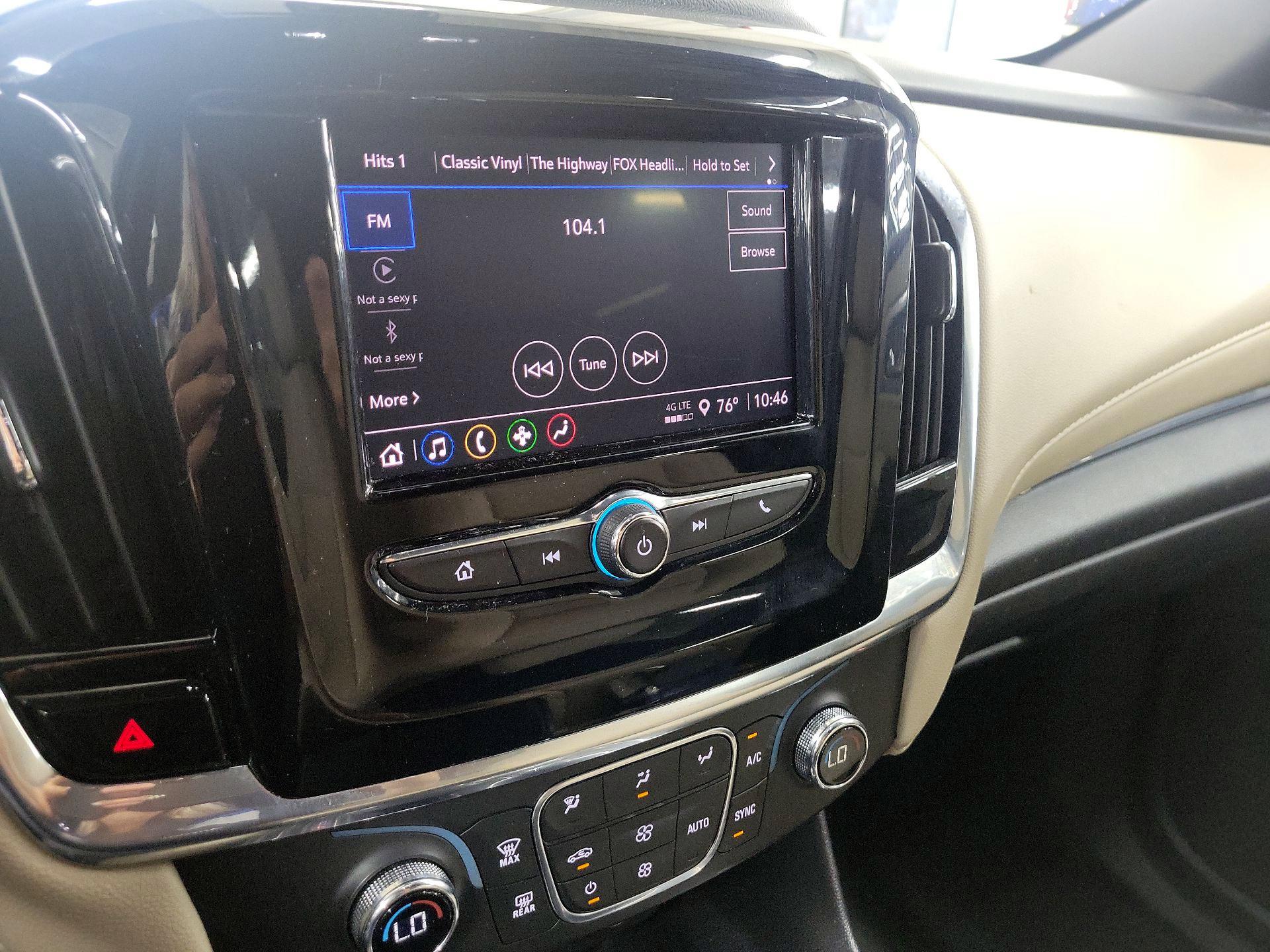 Thumbnail: 2023 Chevrolet Traverse - 15