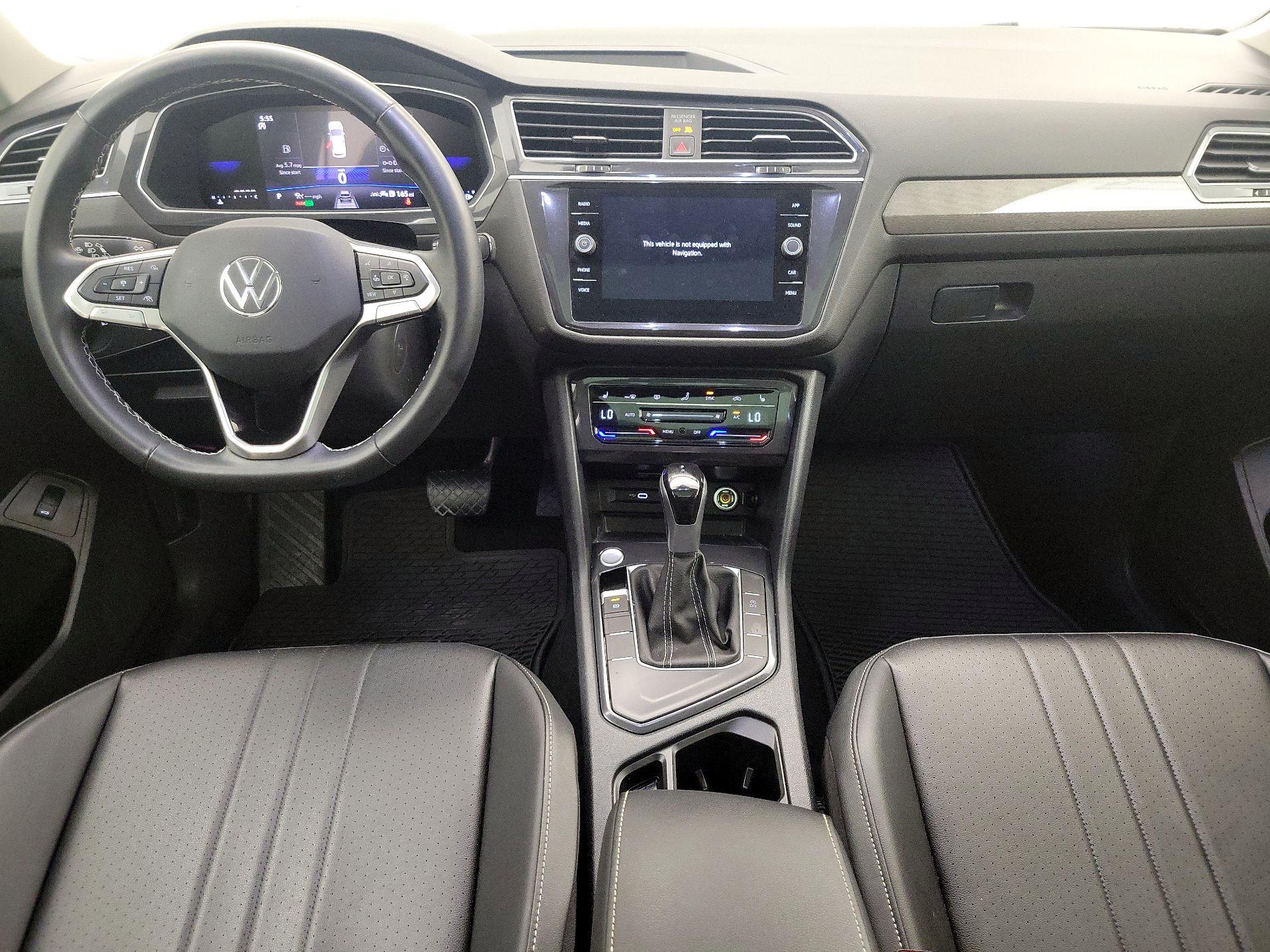 Thumbnail: 2024 Volkswagen Tiguan - 9