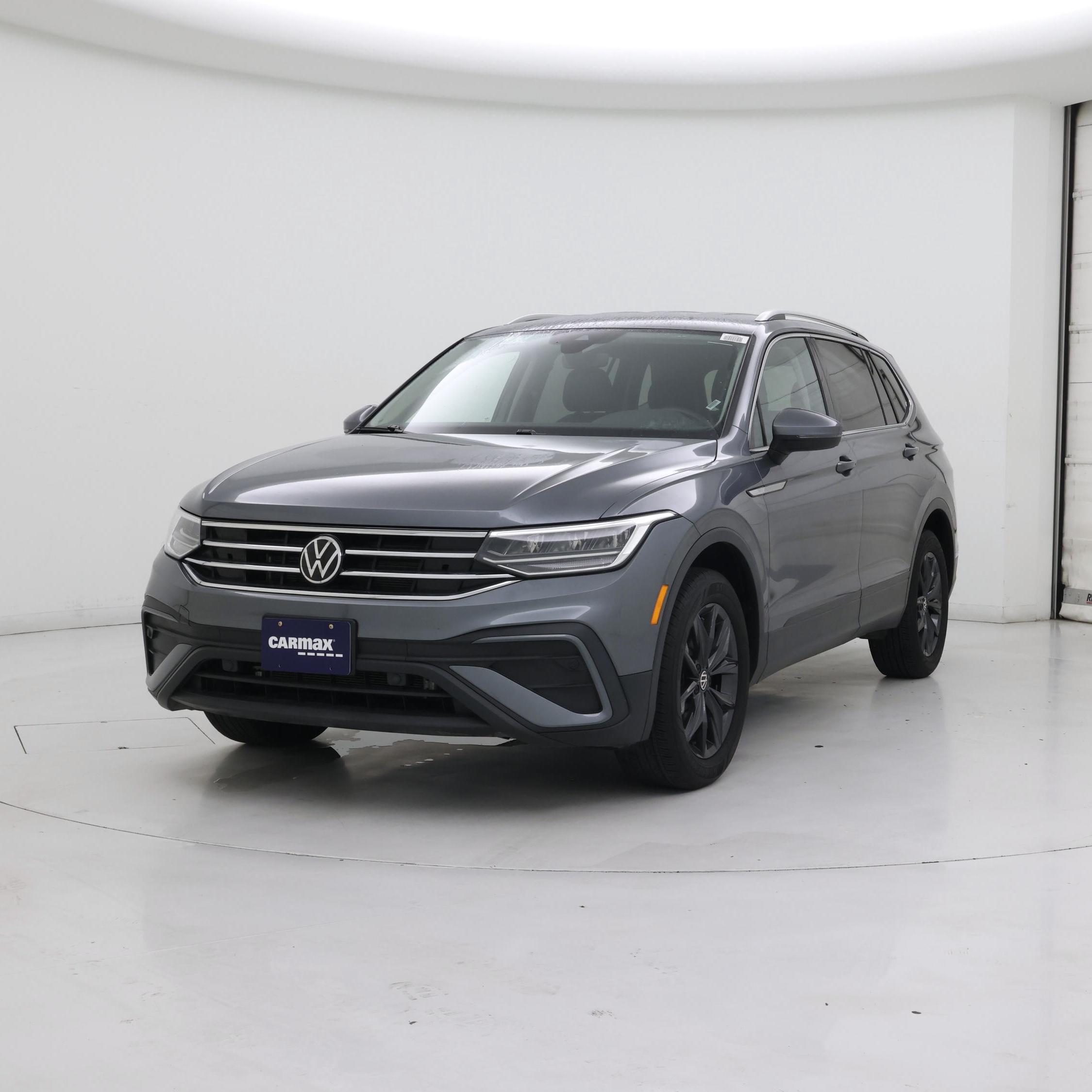 Thumbnail: 2024 Volkswagen Tiguan - 4