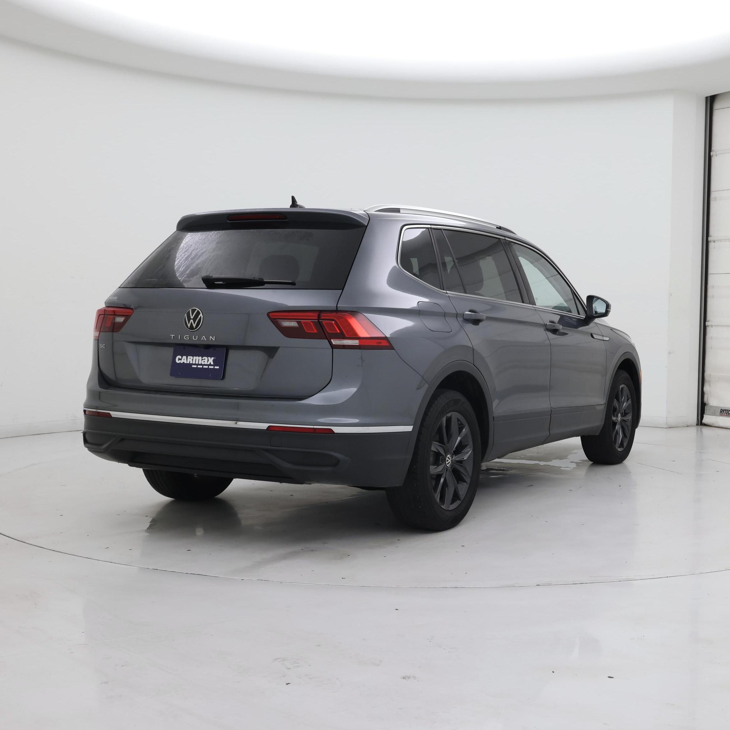 Thumbnail: 2024 Volkswagen Tiguan - 8