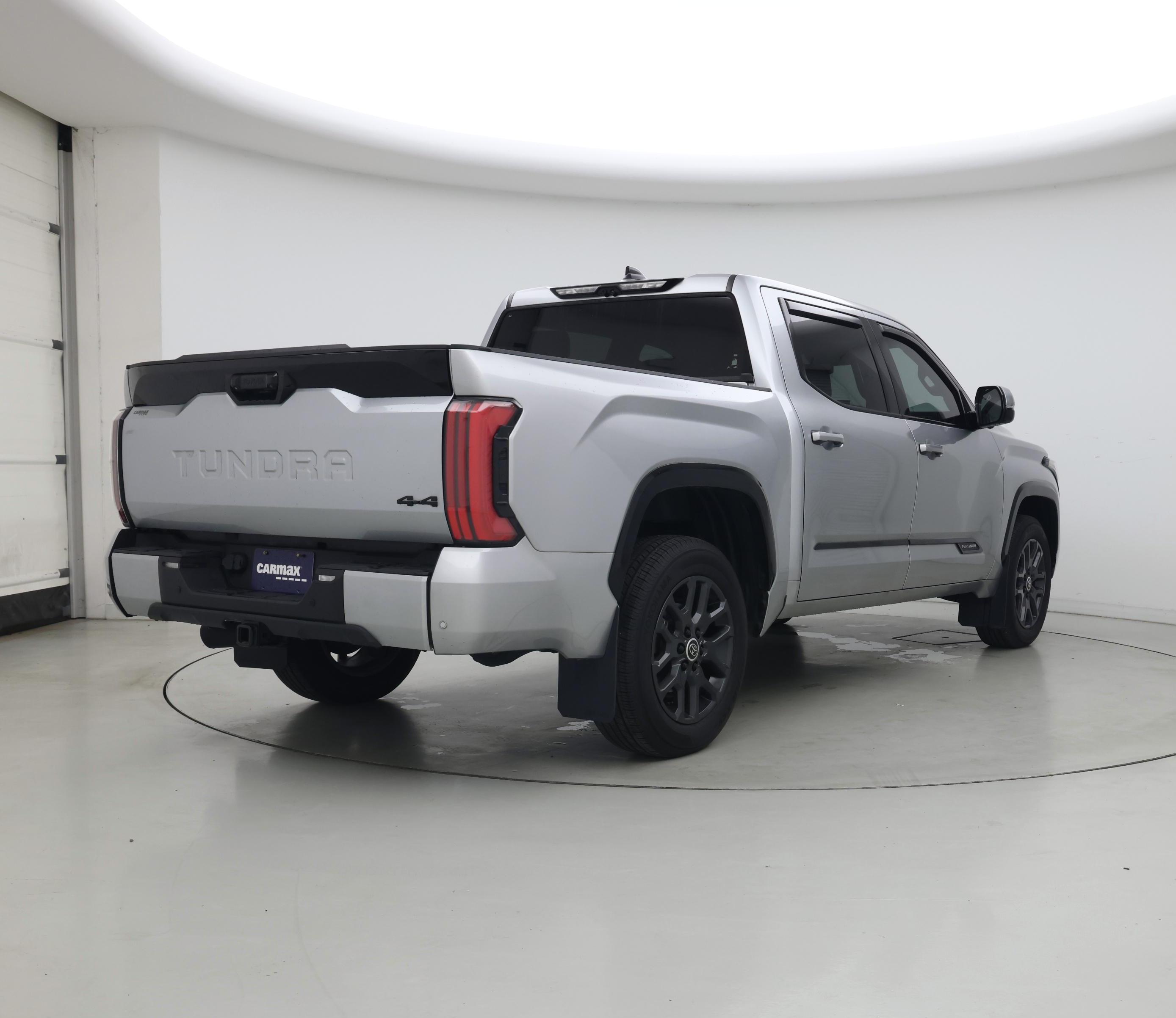 Thumbnail: 2023 Toyota Tundra - 8