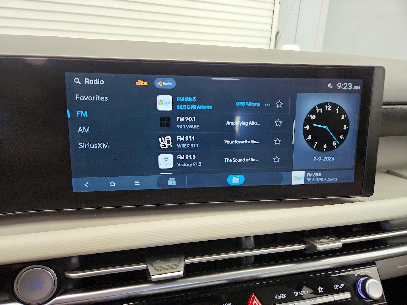 2025 Hyundai Tucson SEL - Photo 16