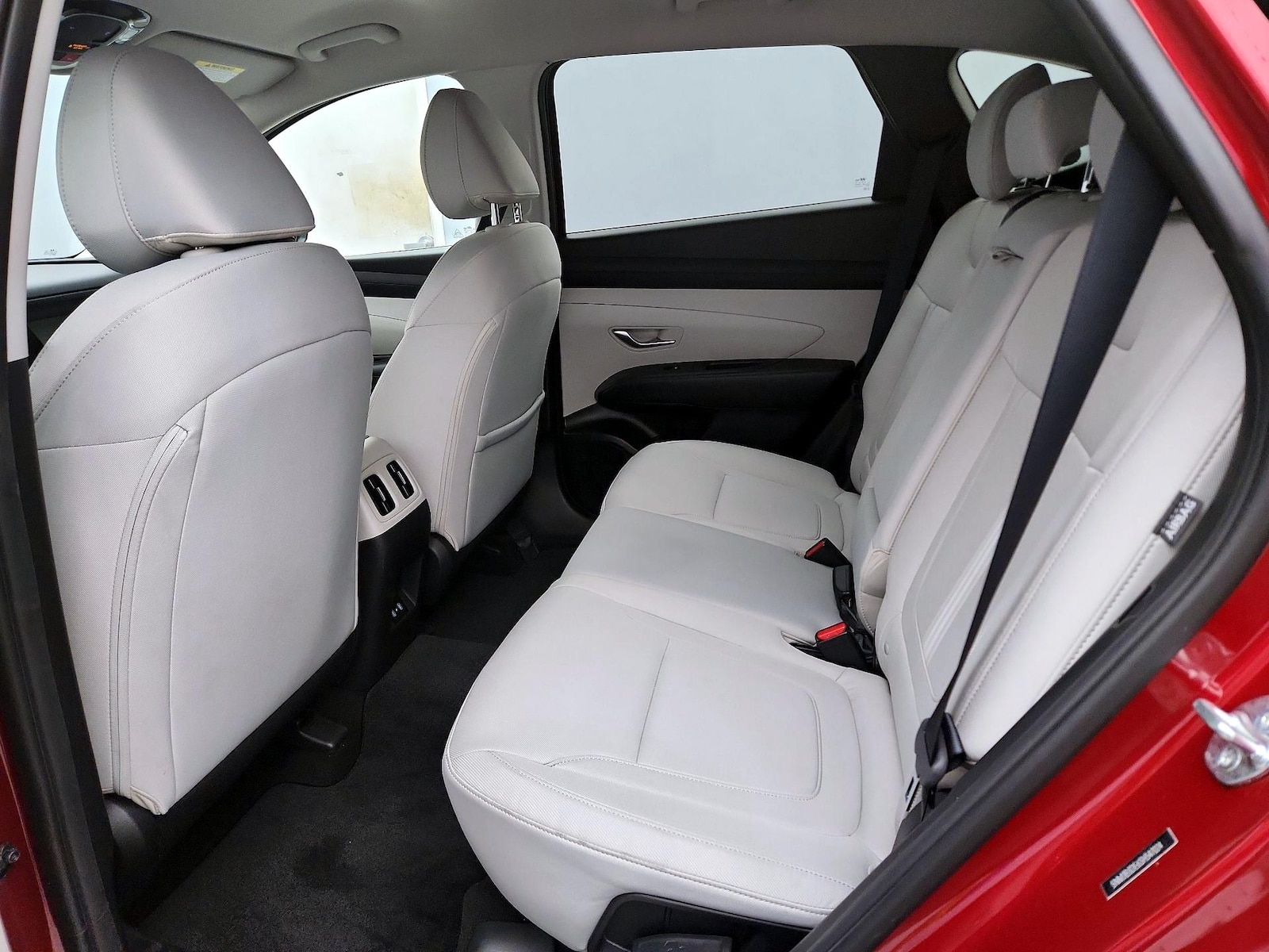 2025 Hyundai Tucson SEL - Photo 20