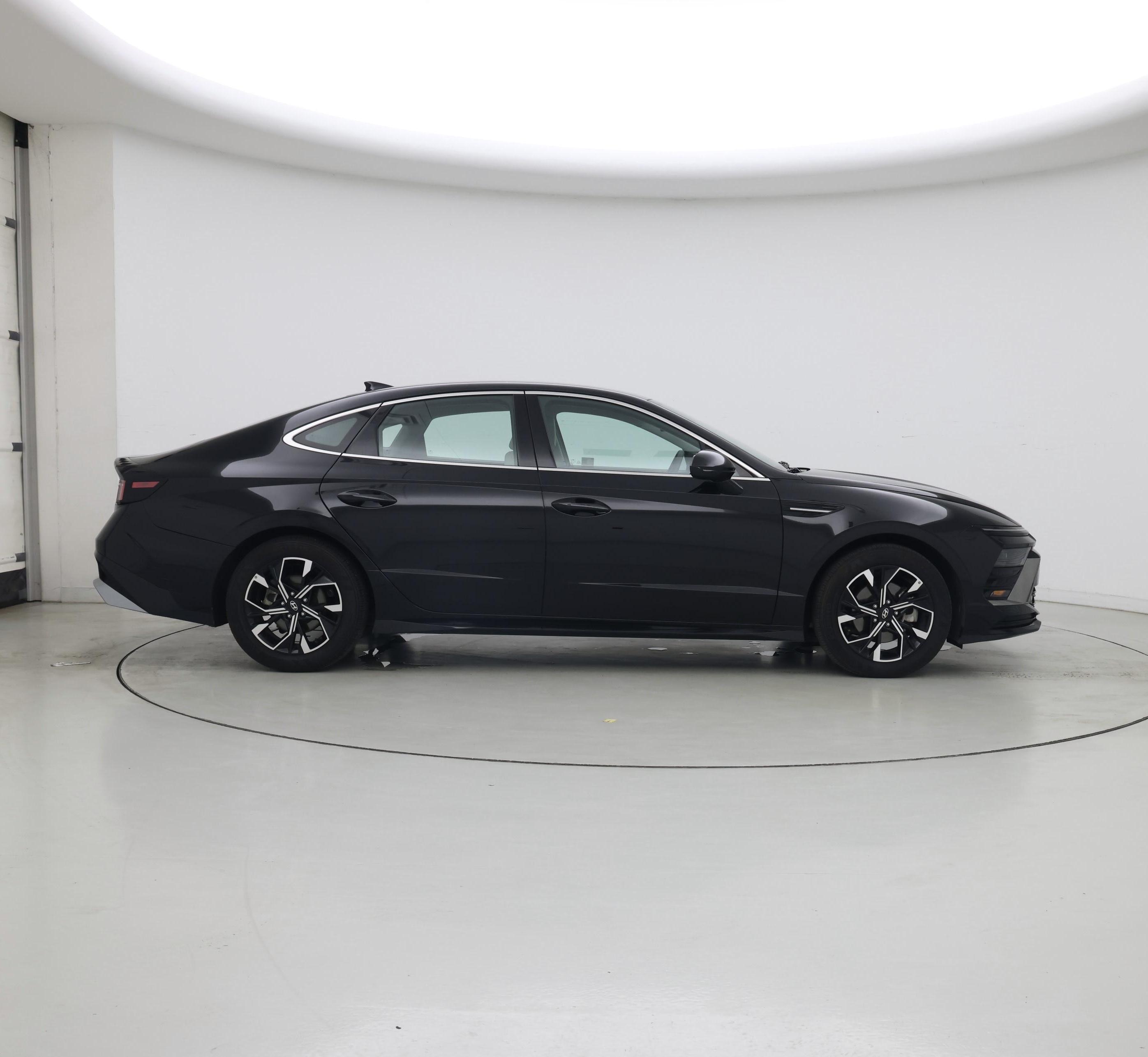 Thumbnail: 2025 Hyundai Sonata - 7