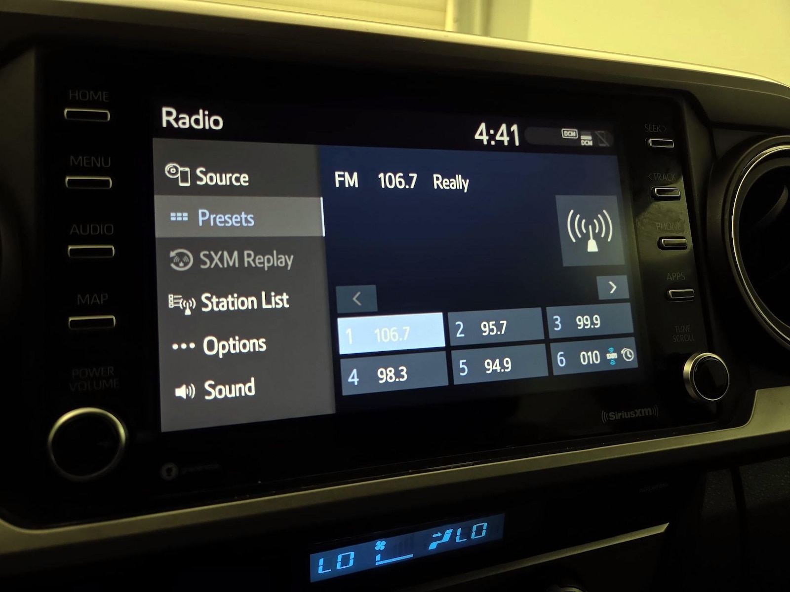 2021 Toyota Tacoma SR5 - Photo 16